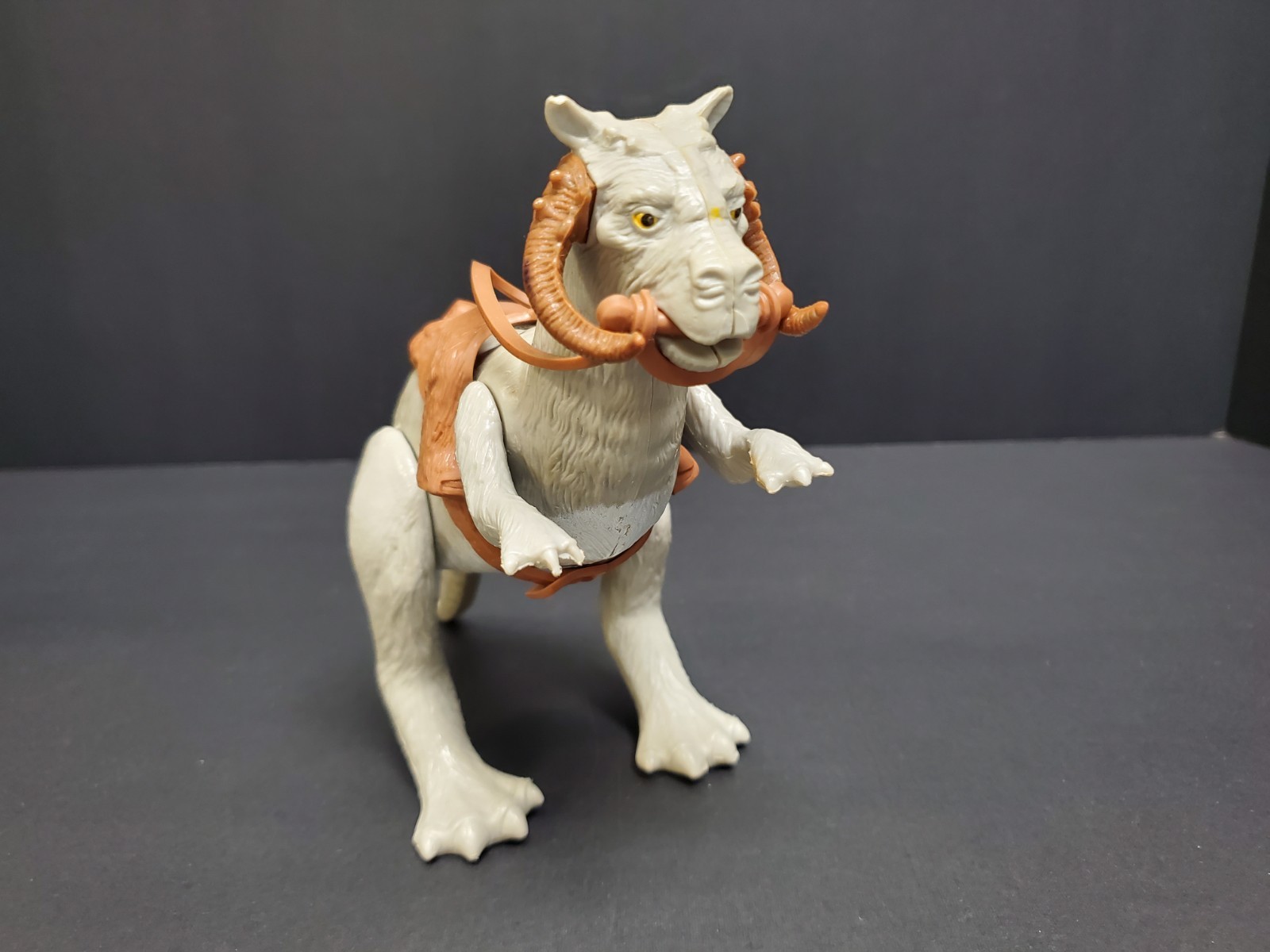 Tauntaun (closed belly) sold