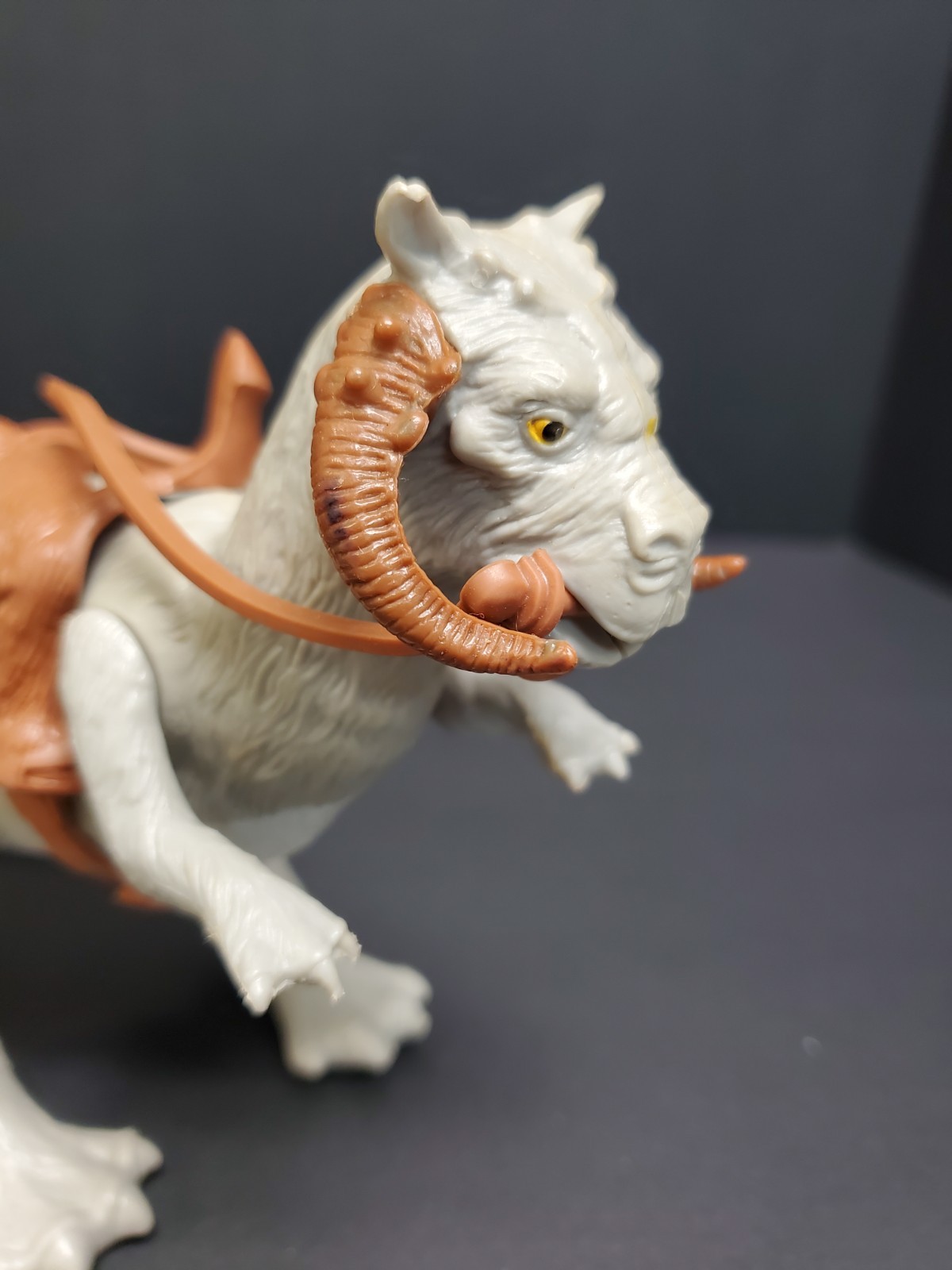 Tauntaun (closed belly) sold