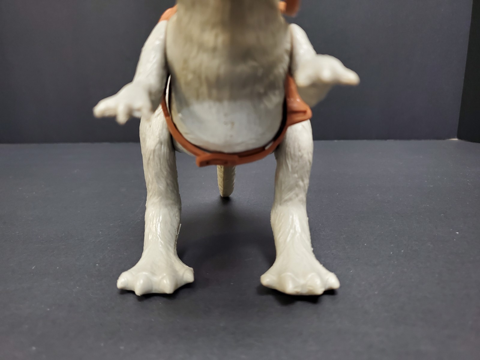 Tauntaun (closed belly) sold