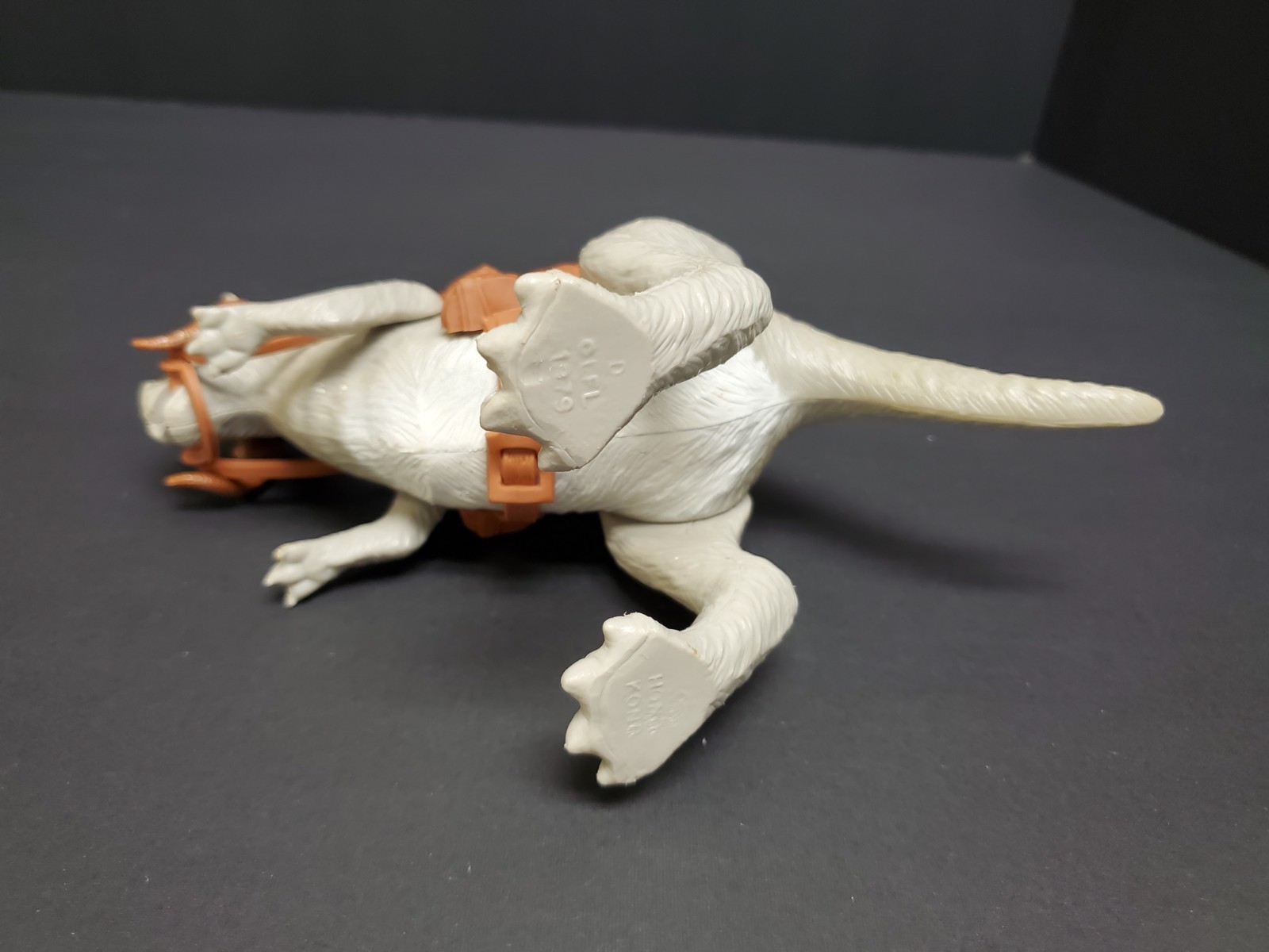 Tauntaun (closed belly) sold