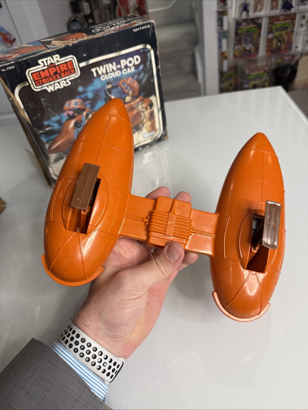 Twin-Pod Cloud Car sold