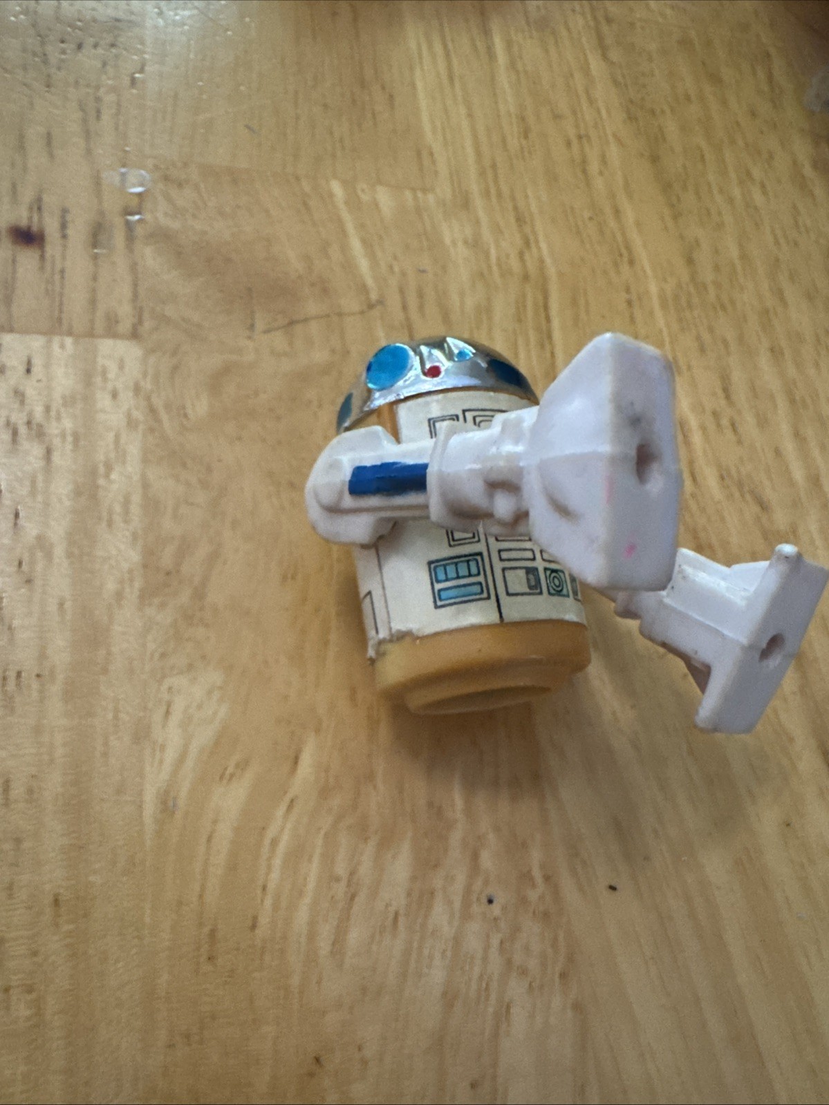 R2-D2 (Artoo-Detoo) sold