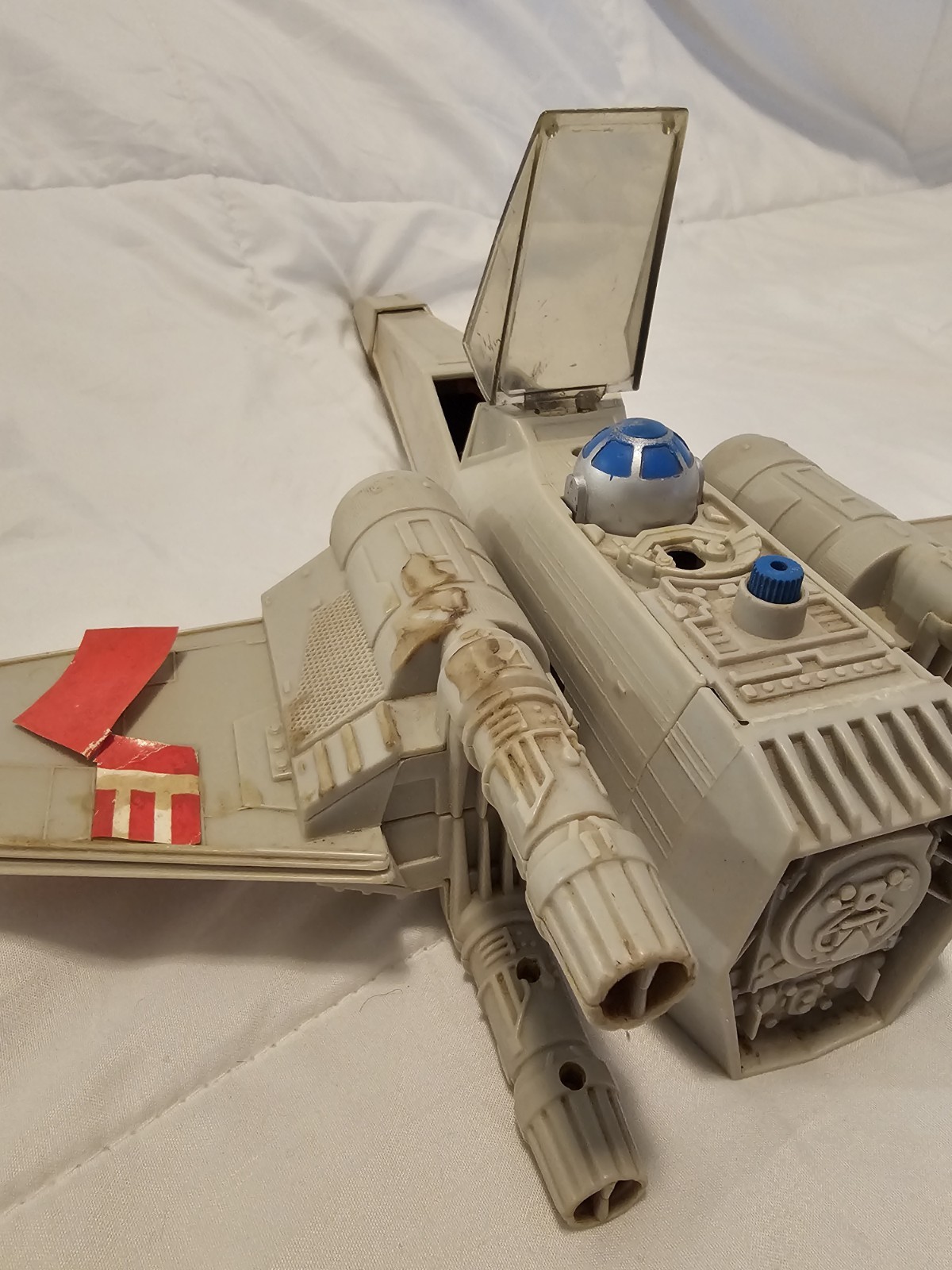 X-Wing Fighter (Battle Damaged) sold