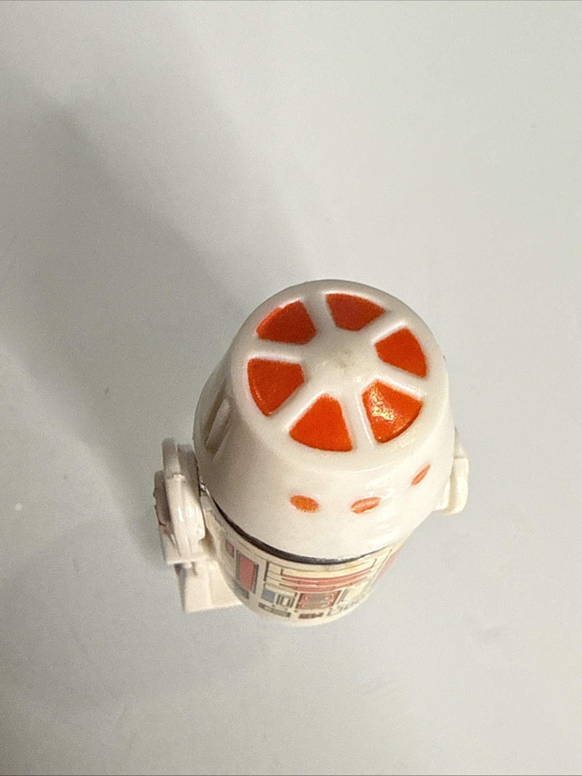 R5-D4 (Arfive-Defour) sold