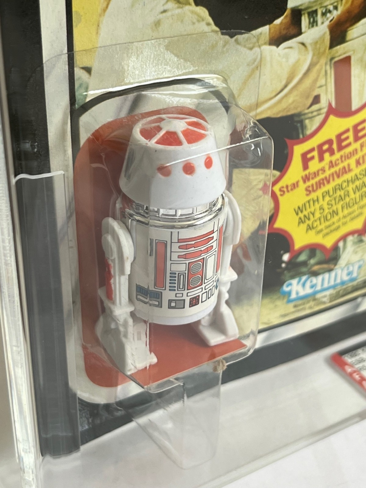 R5-D4 (Arfive-Defour) sold