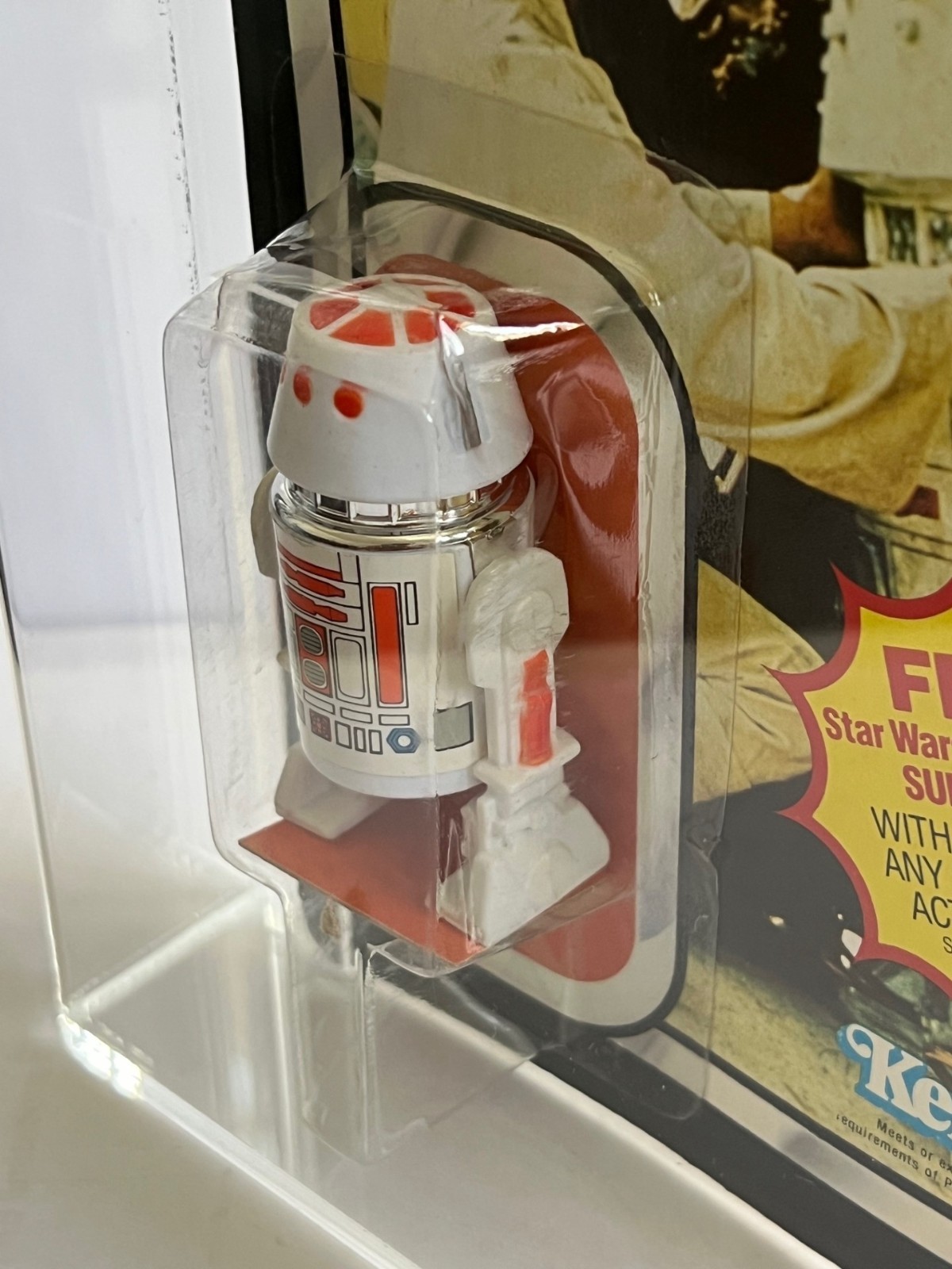 R5-D4 (Arfive-Defour) sold