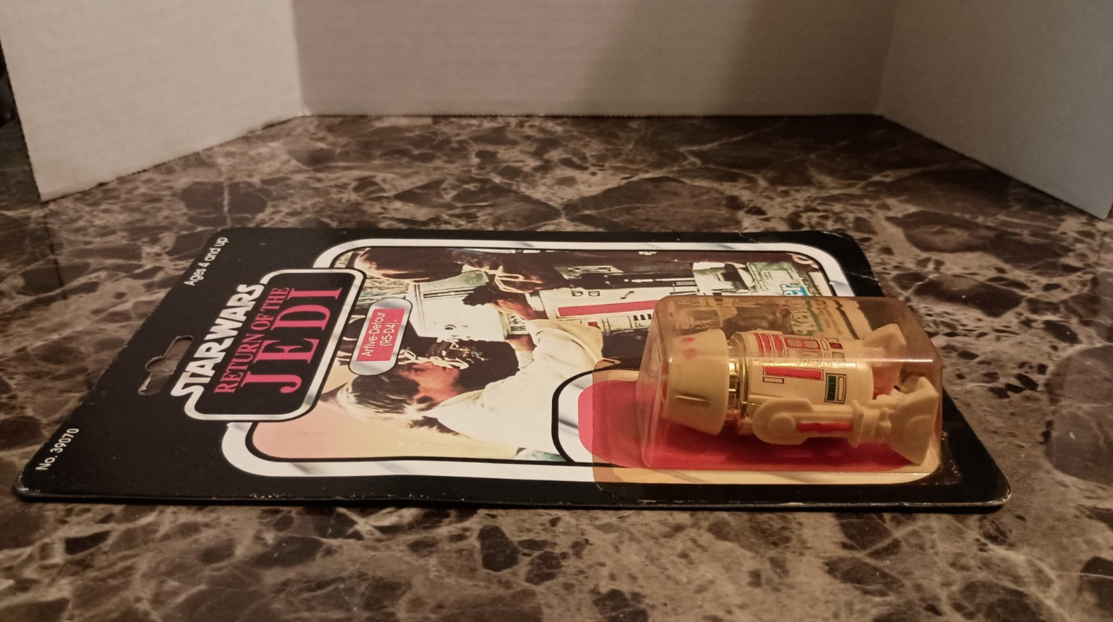 R5-D4 (Arfive-Defour) sold
