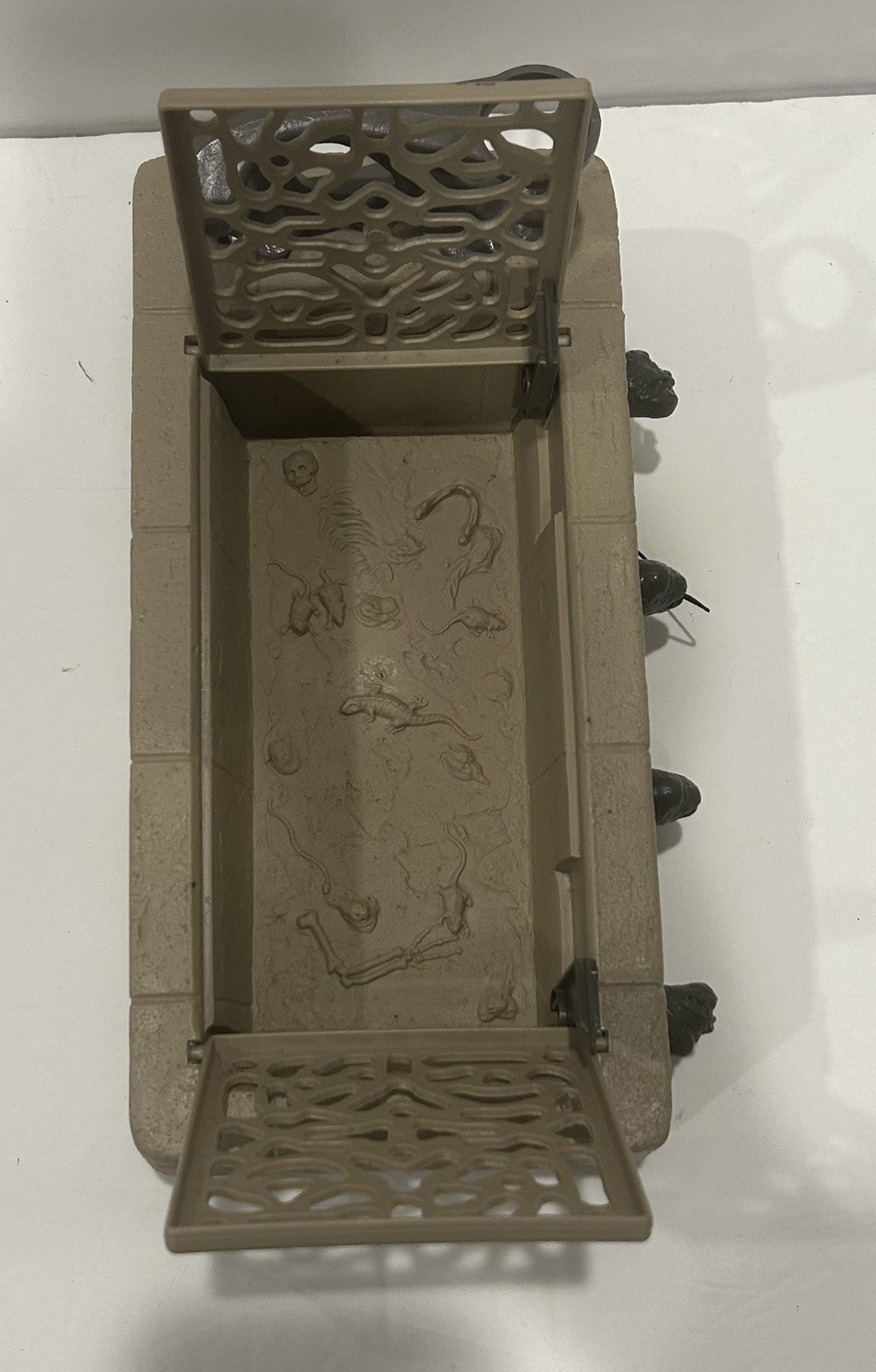 Jabba the Hutt Action Playset sold