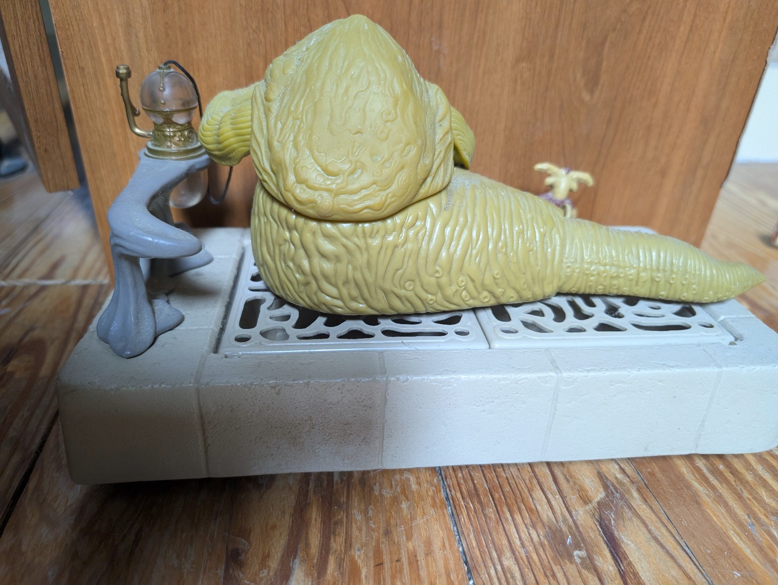 Jabba the Hutt Action Playset sold
