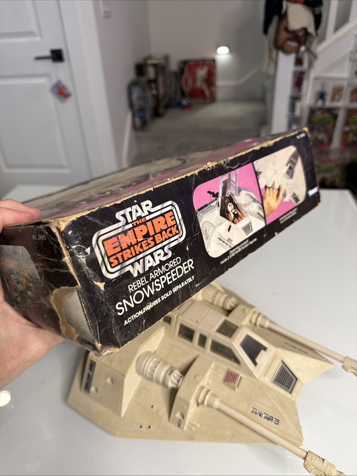 Rebel Armored Snowspeeder sold