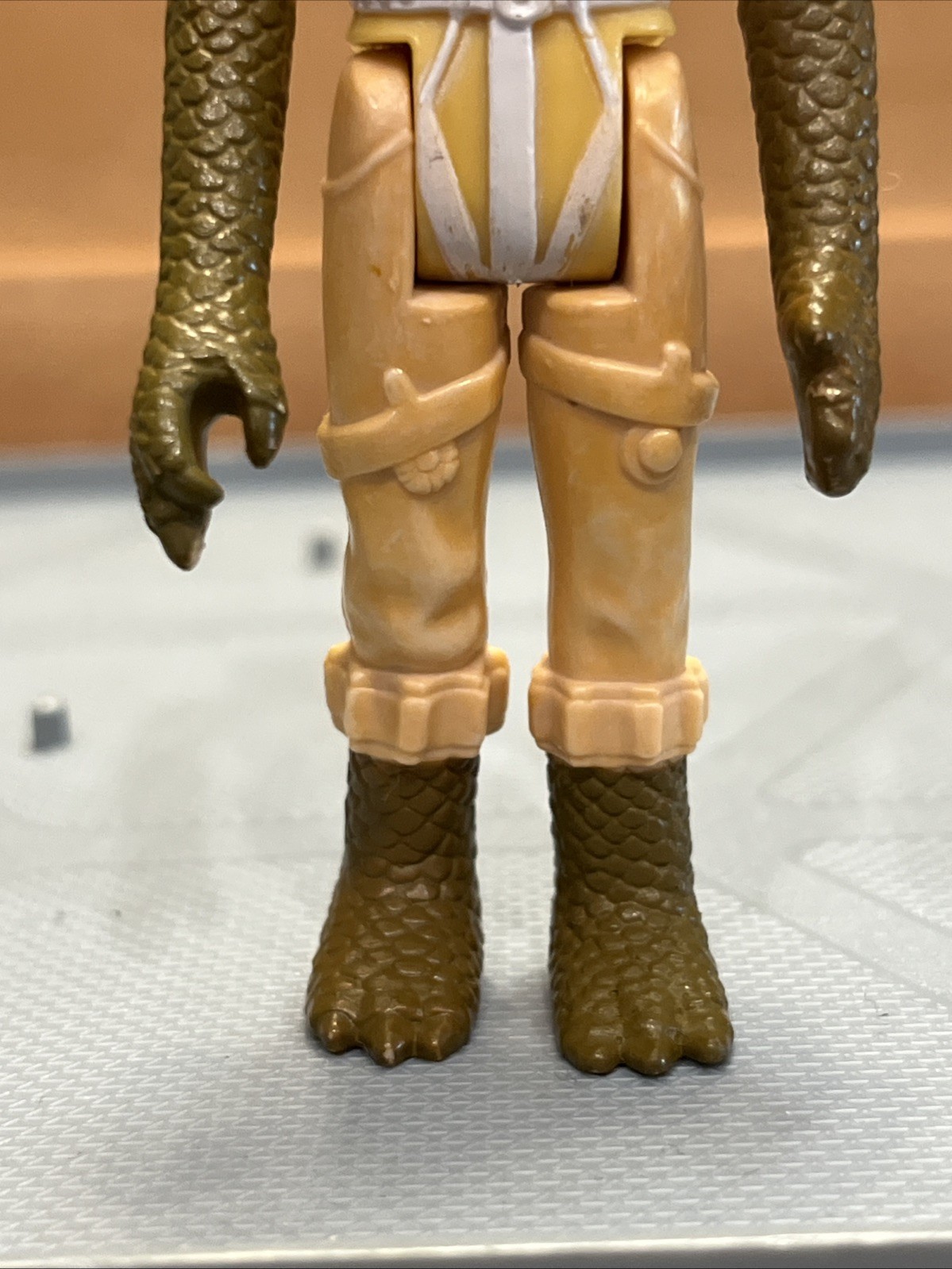Bossk (Bounty Hunter) sold
