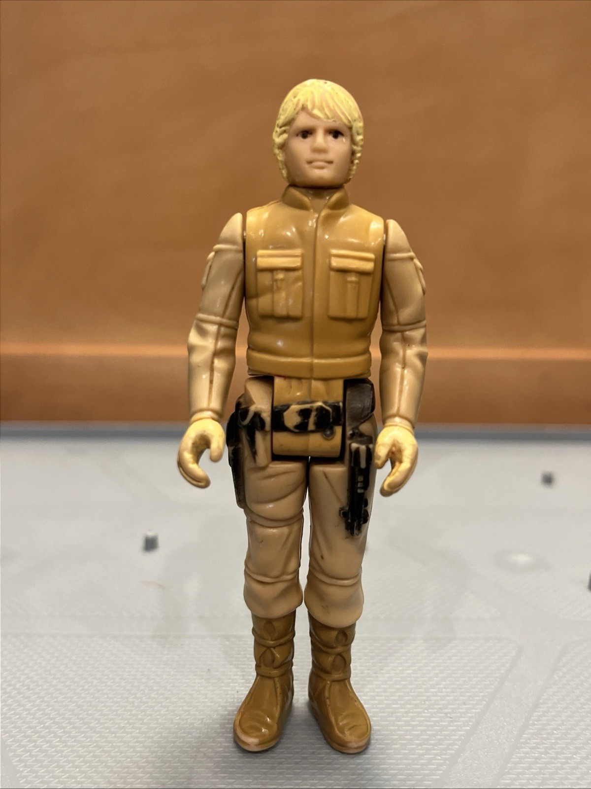 Luke Skywalker (Bespin Fatigues) sold