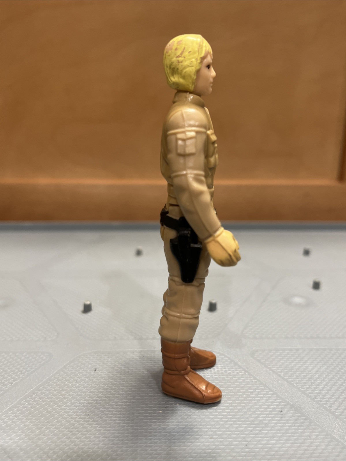 Luke Skywalker (Bespin Fatigues) sold