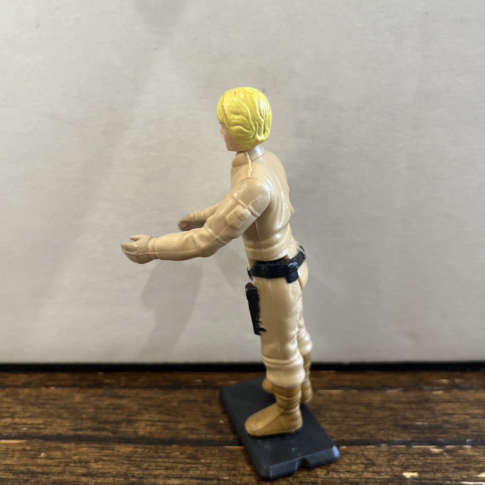 Luke Skywalker (Bespin Fatigues) sold