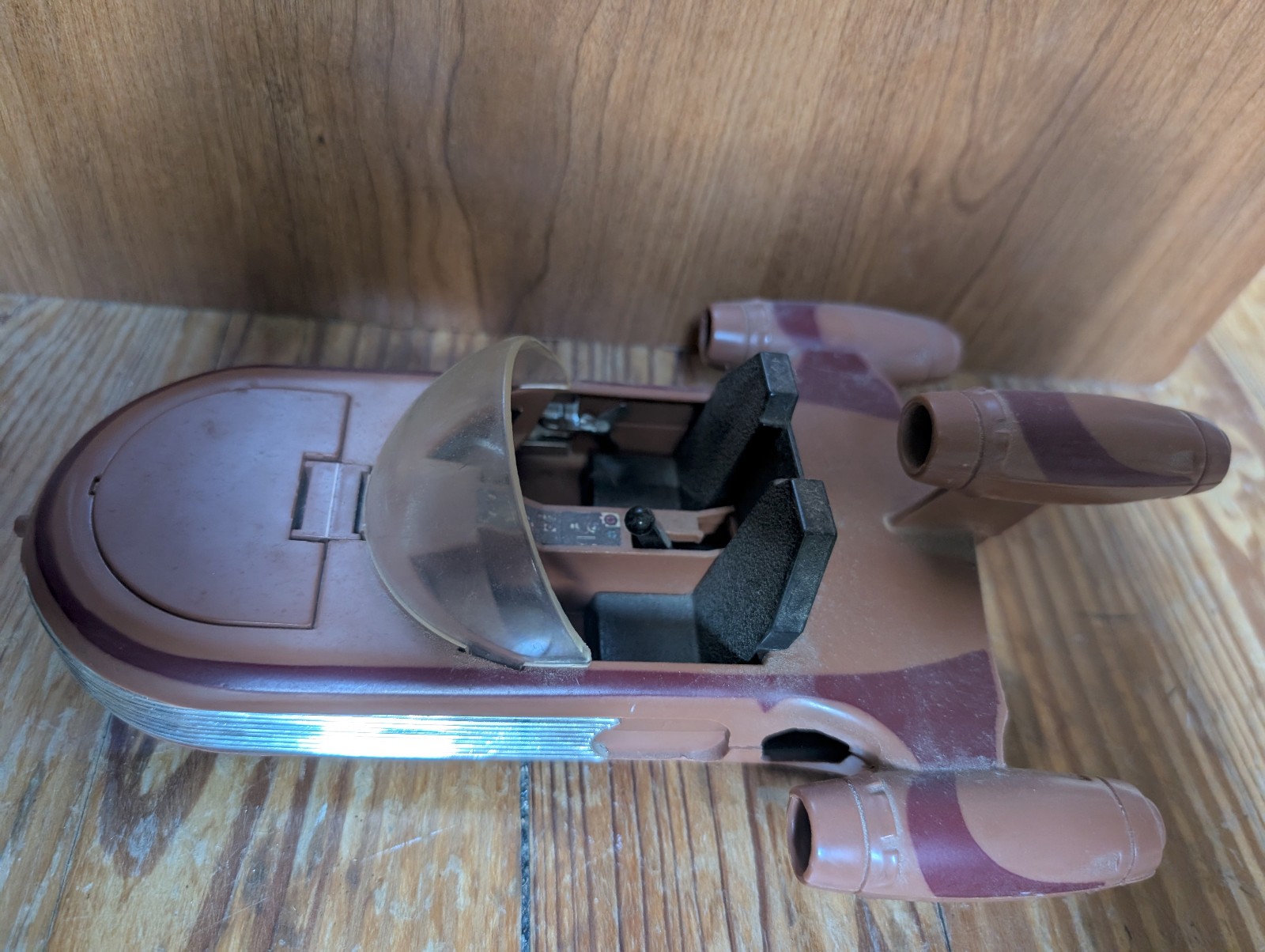 Landspeeder sold