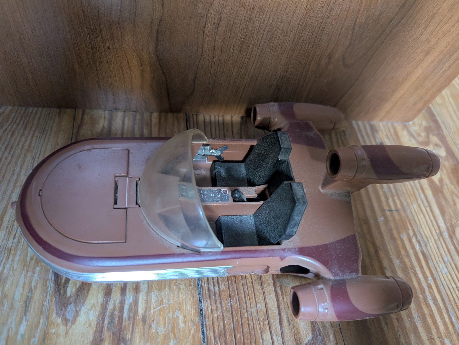 Landspeeder sold