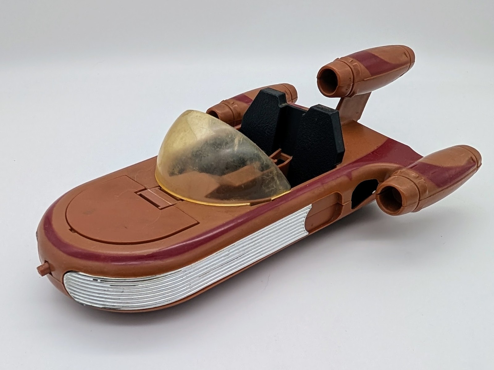 Landspeeder sold