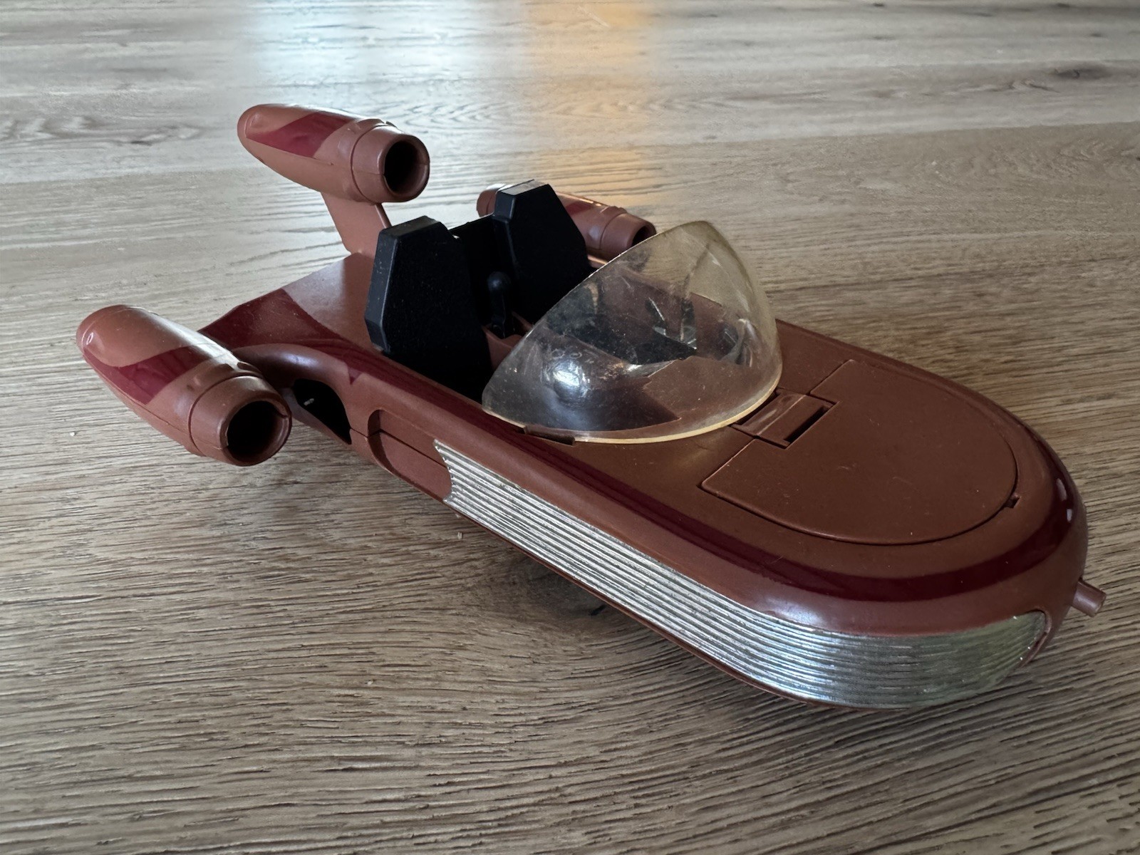 Landspeeder sold