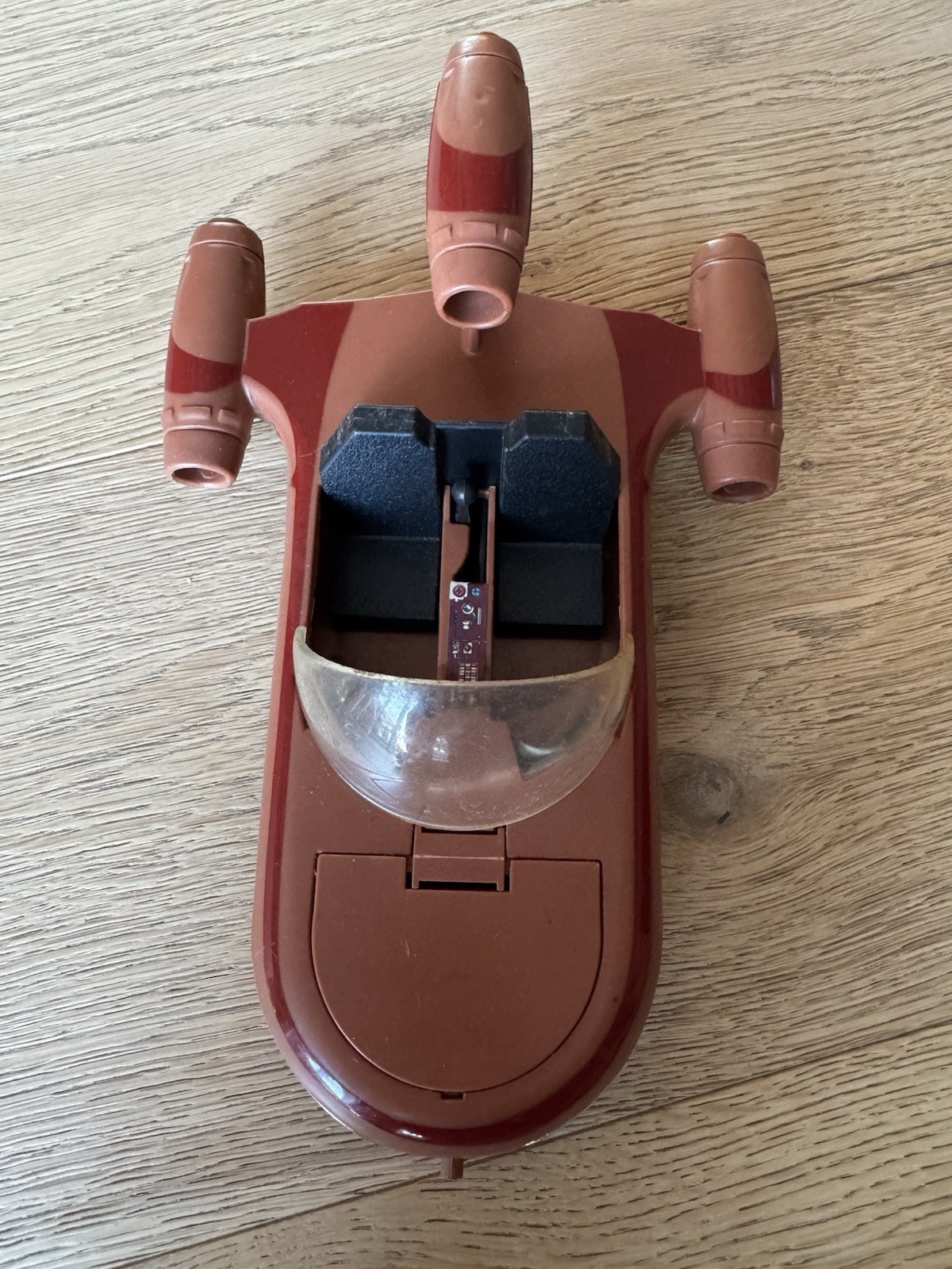 Landspeeder sold