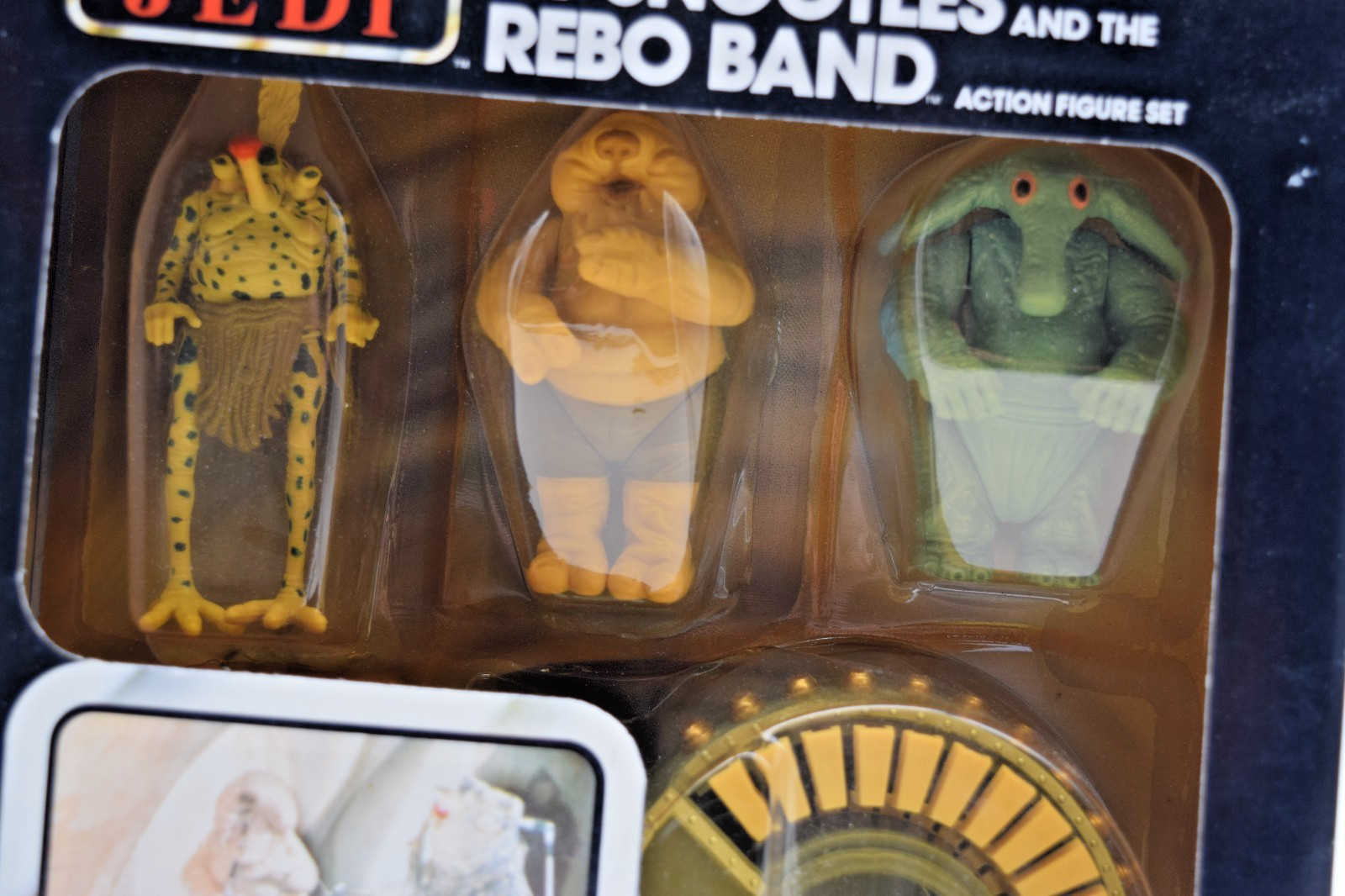 Sy Snootles & The Rebo Band sold