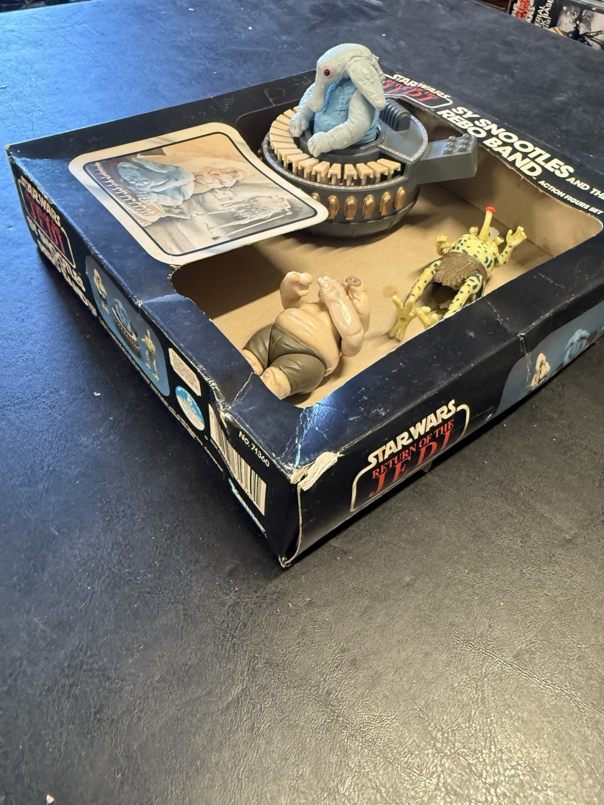 Sy Snootles & The Rebo Band sold