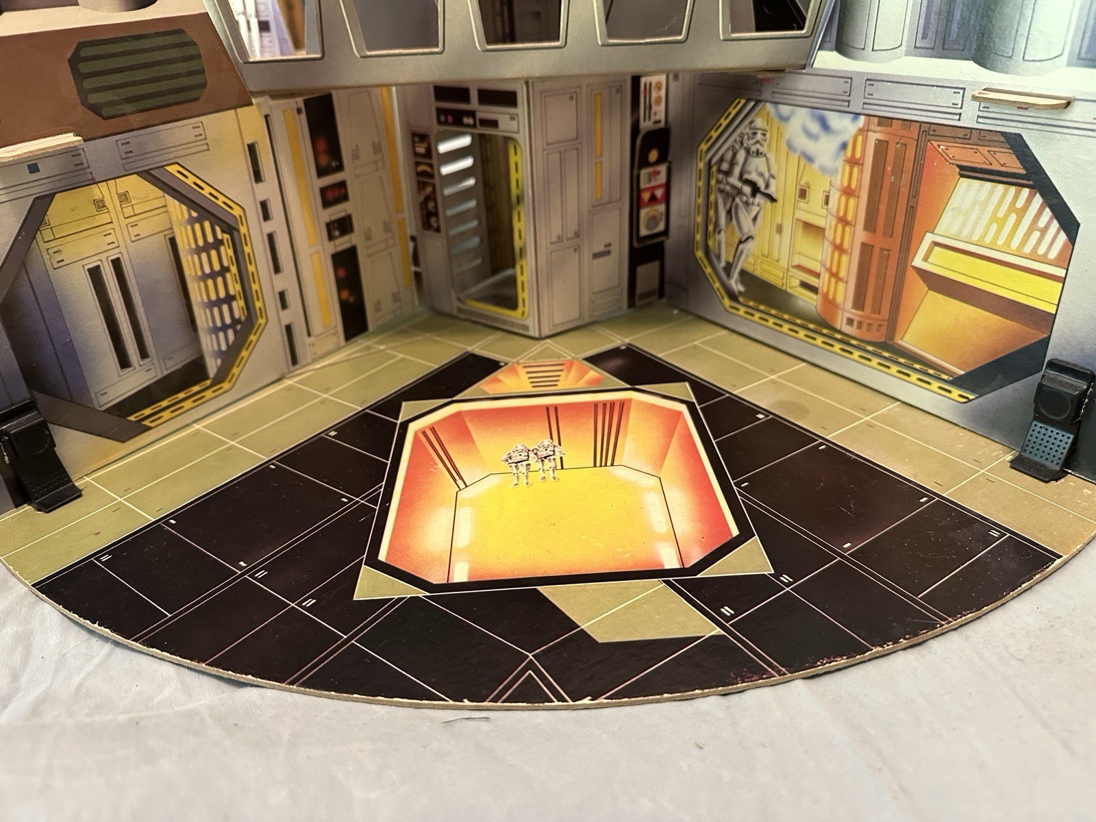 Death Star Playset (Palitoy) sold