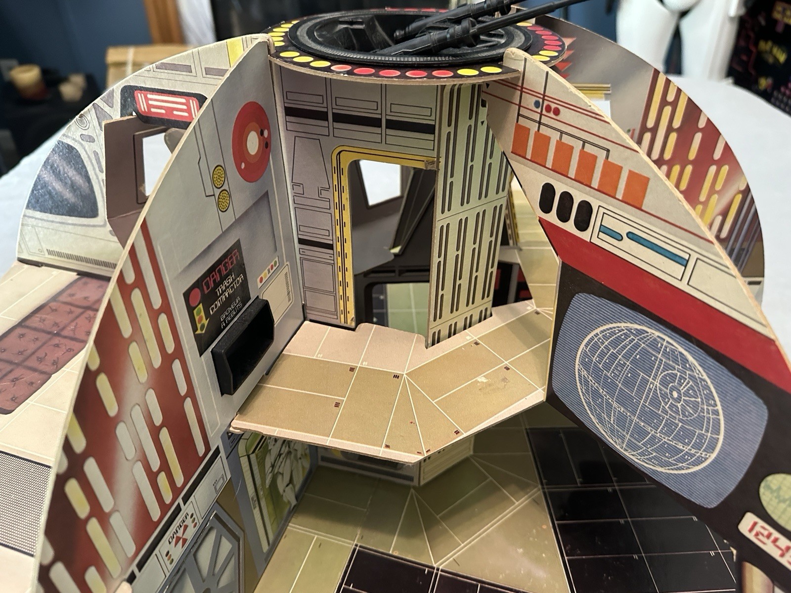 Death Star Playset (Palitoy) sold
