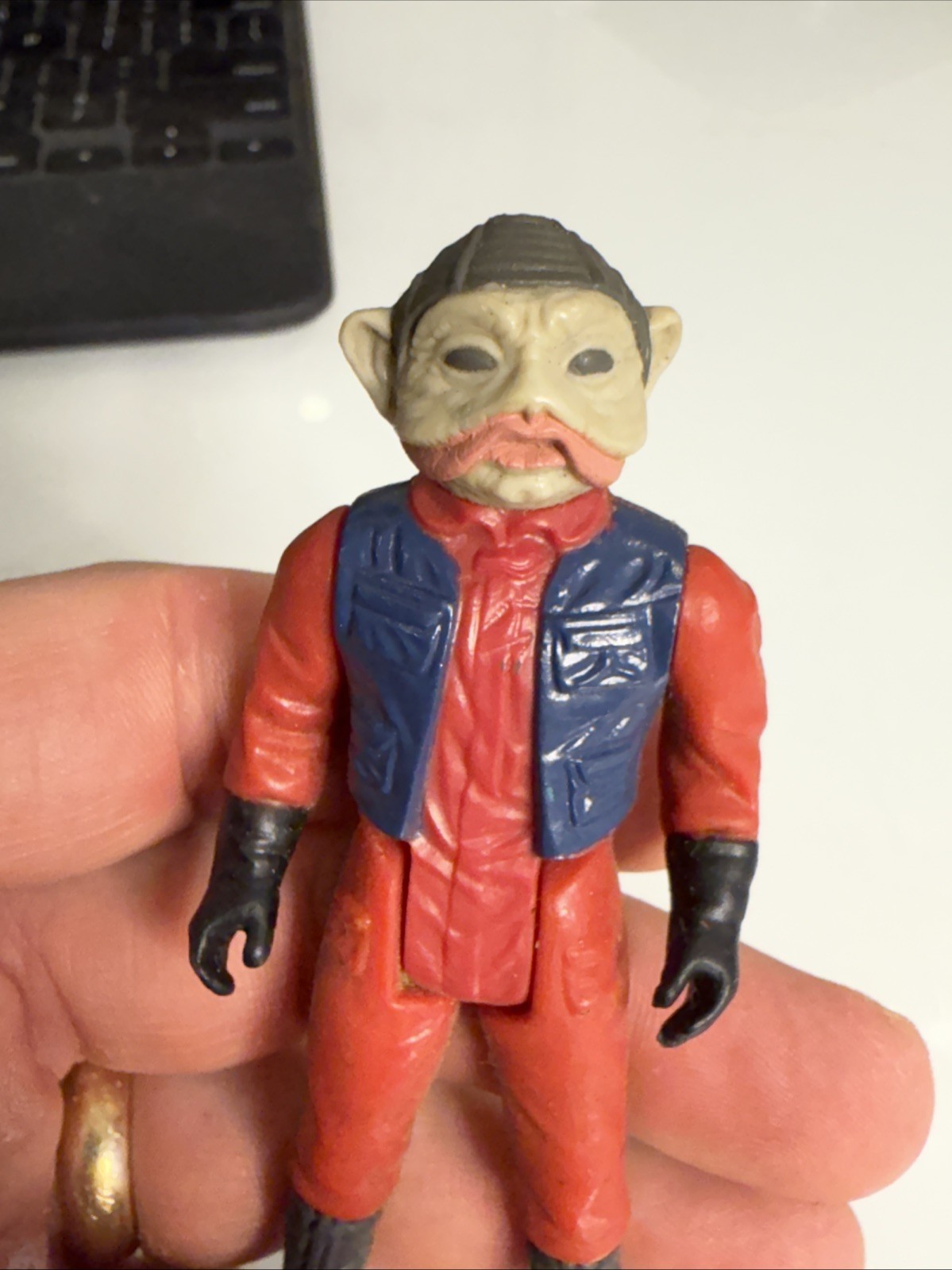 Nien Nunb sold