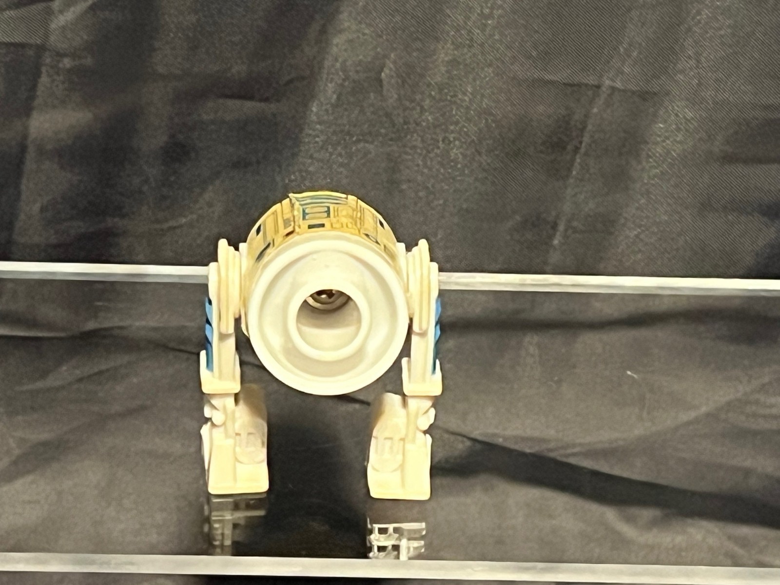 R2-D2 (Artoo-Detoo) with pop-up Lightsaber sold