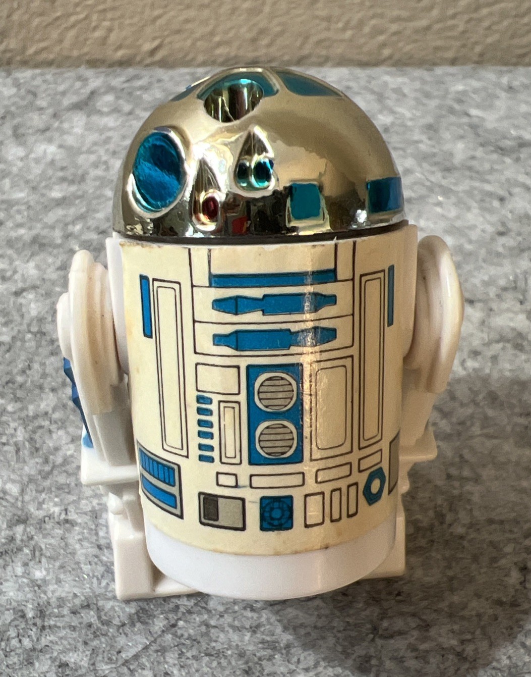 R2-D2 (Artoo-Detoo) with pop-up Lightsaber sold