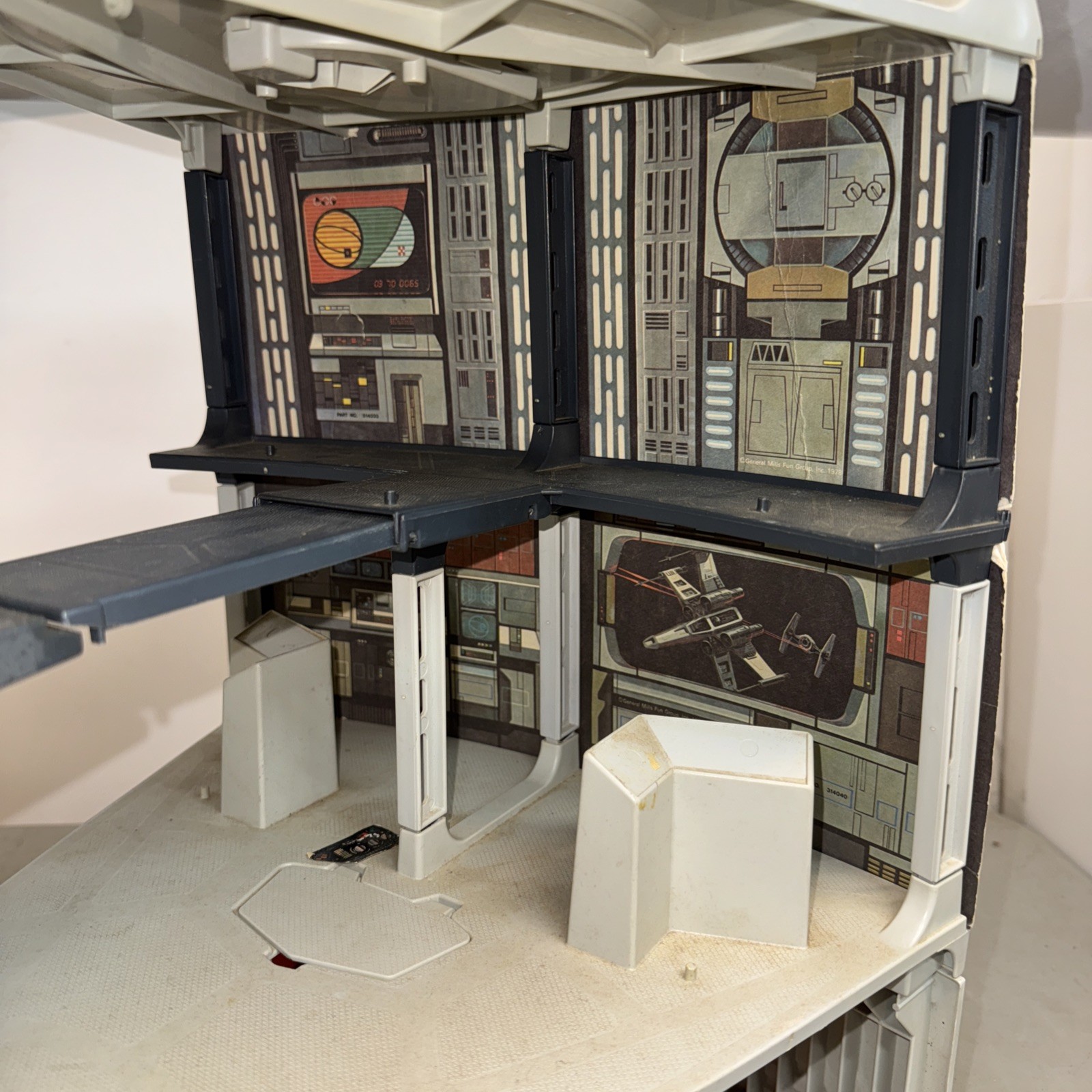 Death Star Space Station (Kenner) sold