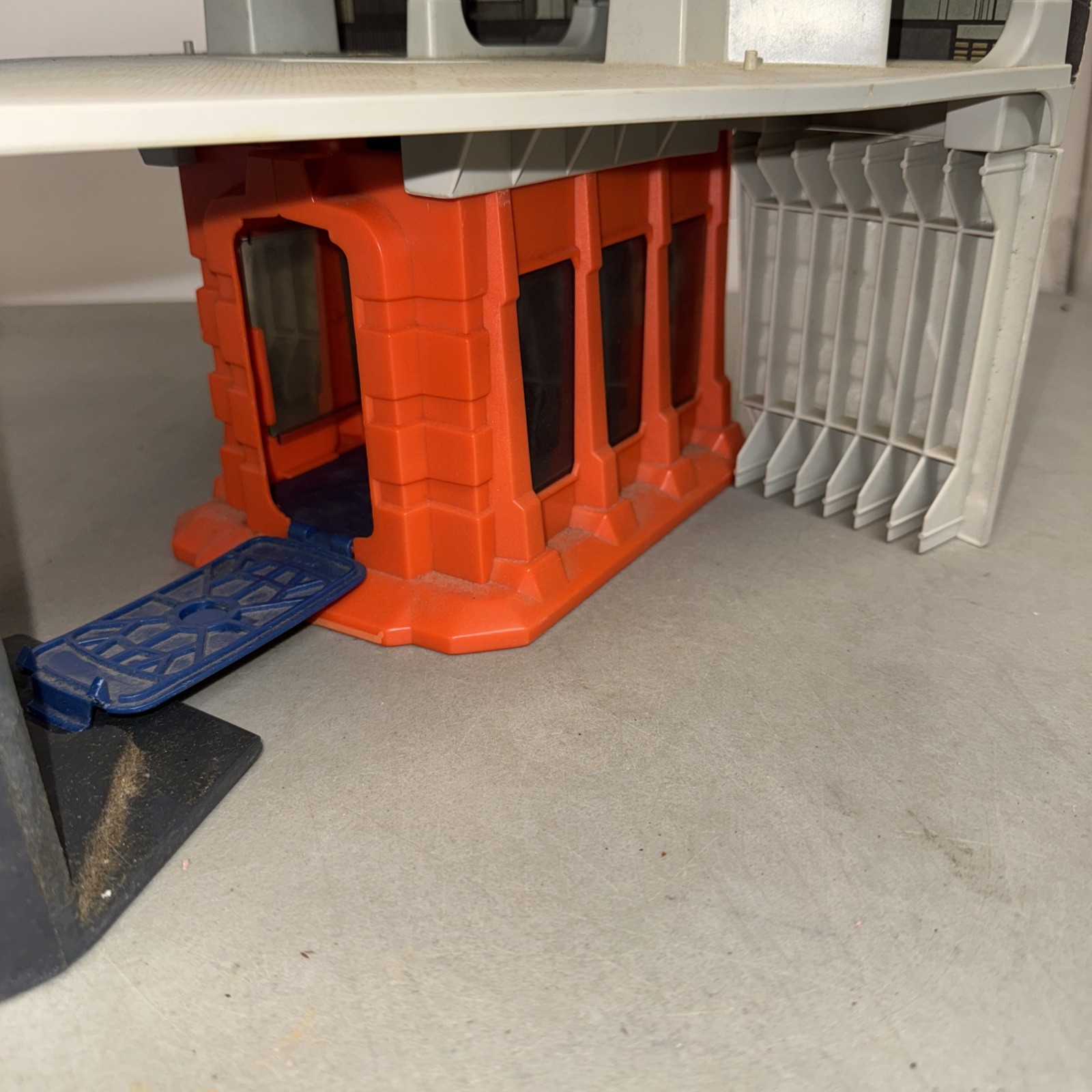 Death Star Space Station (Kenner) sold