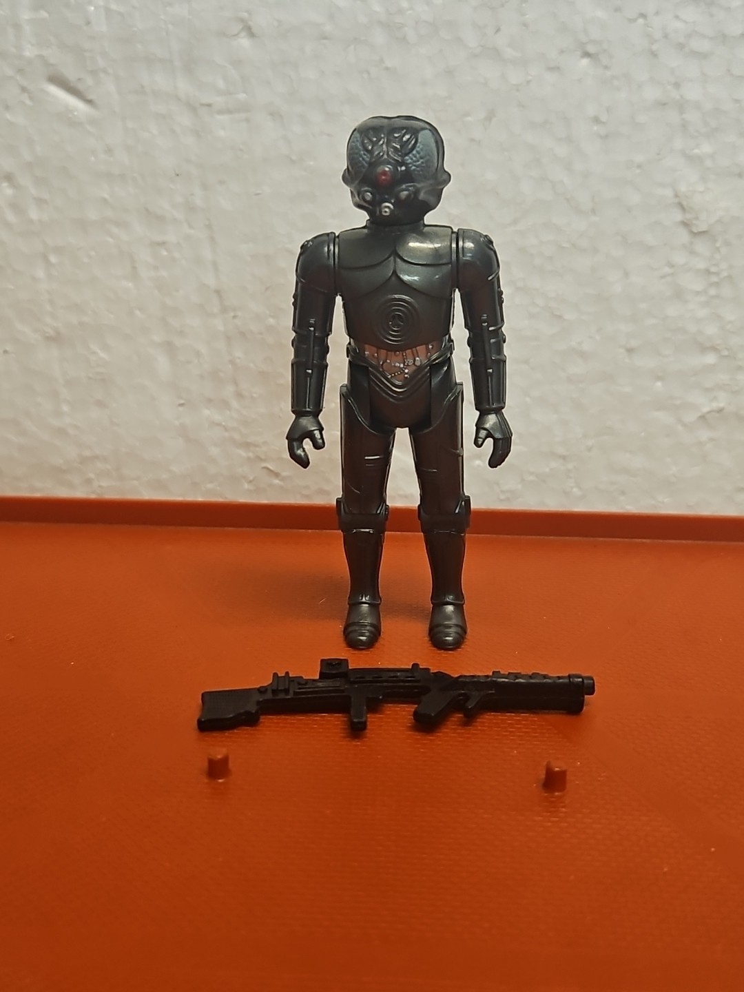 Zuckuss sold