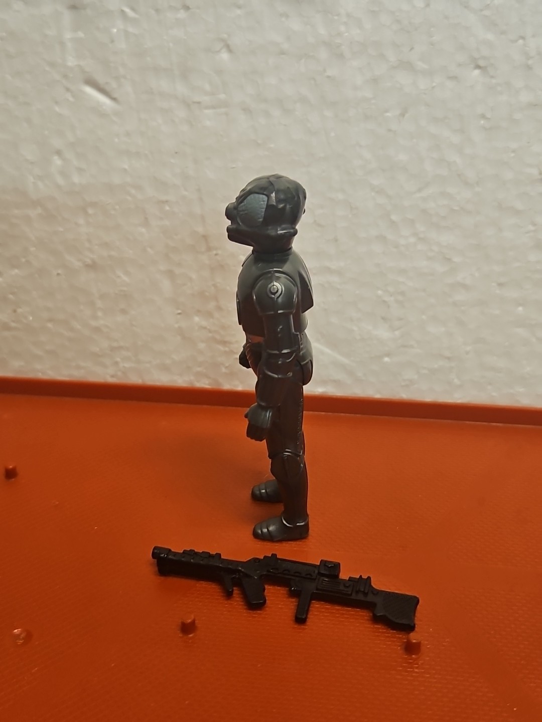 Zuckuss sold