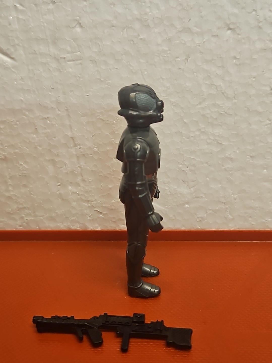 Zuckuss sold