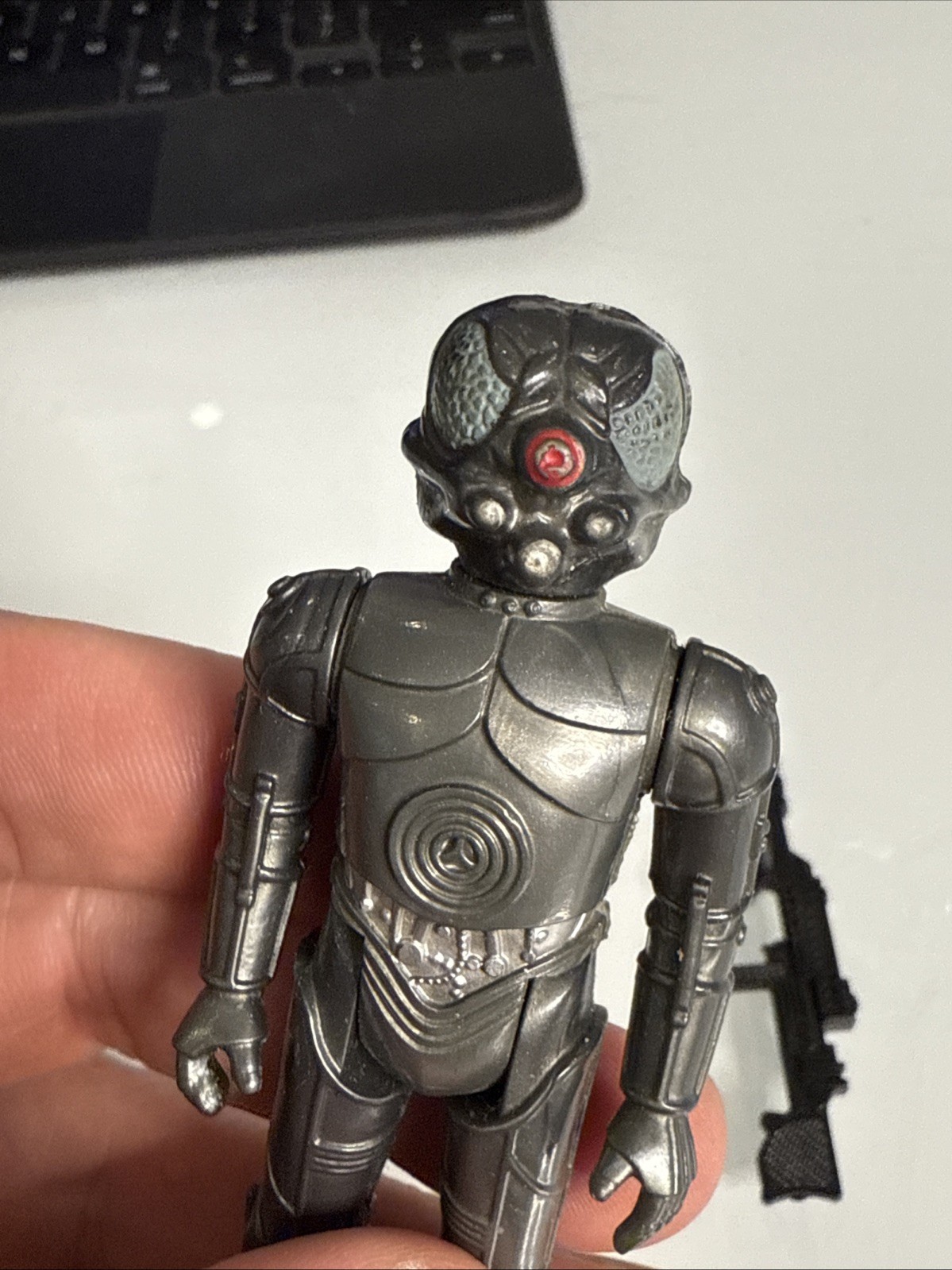 Zuckuss sold