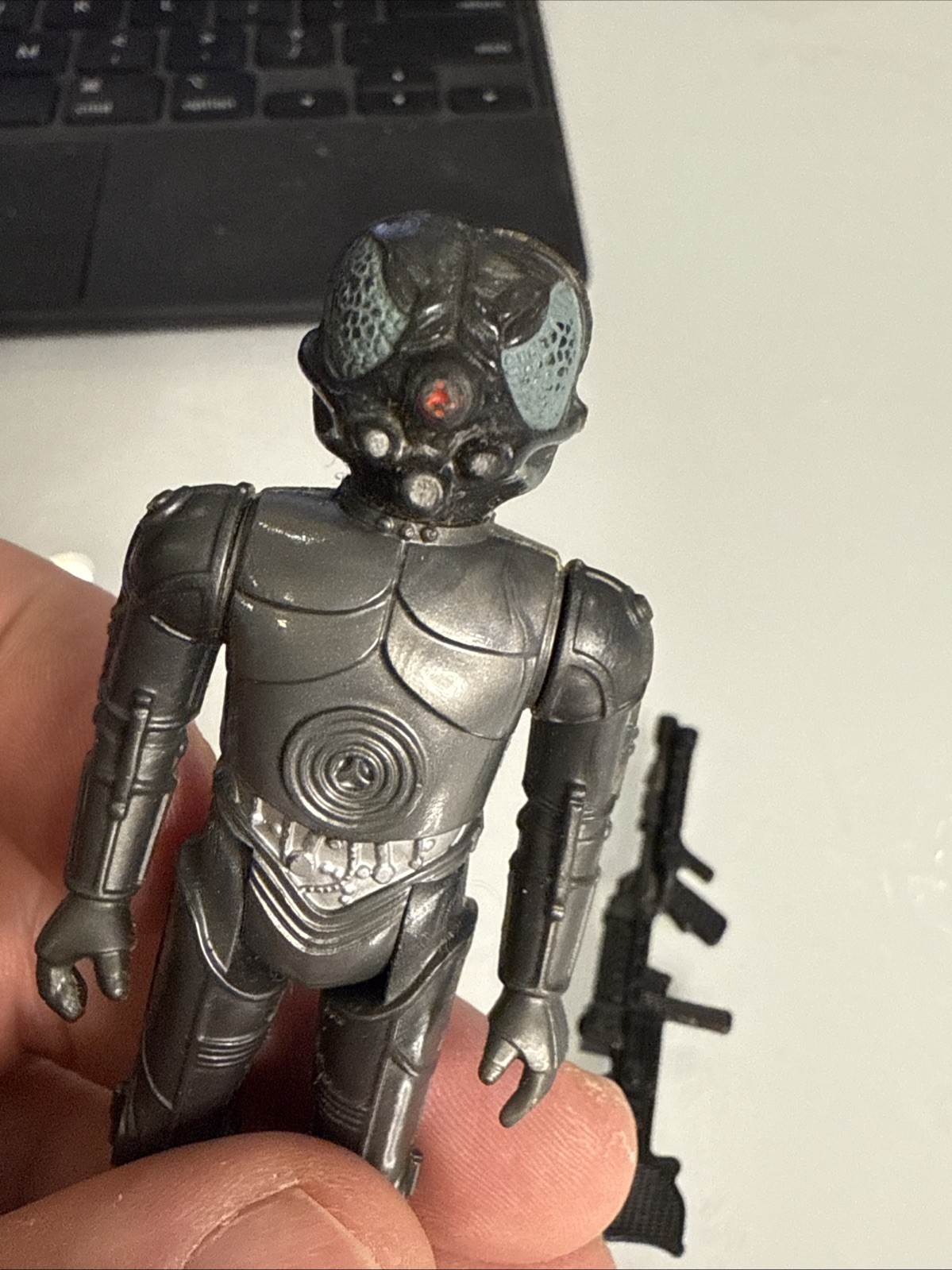 Zuckuss sold