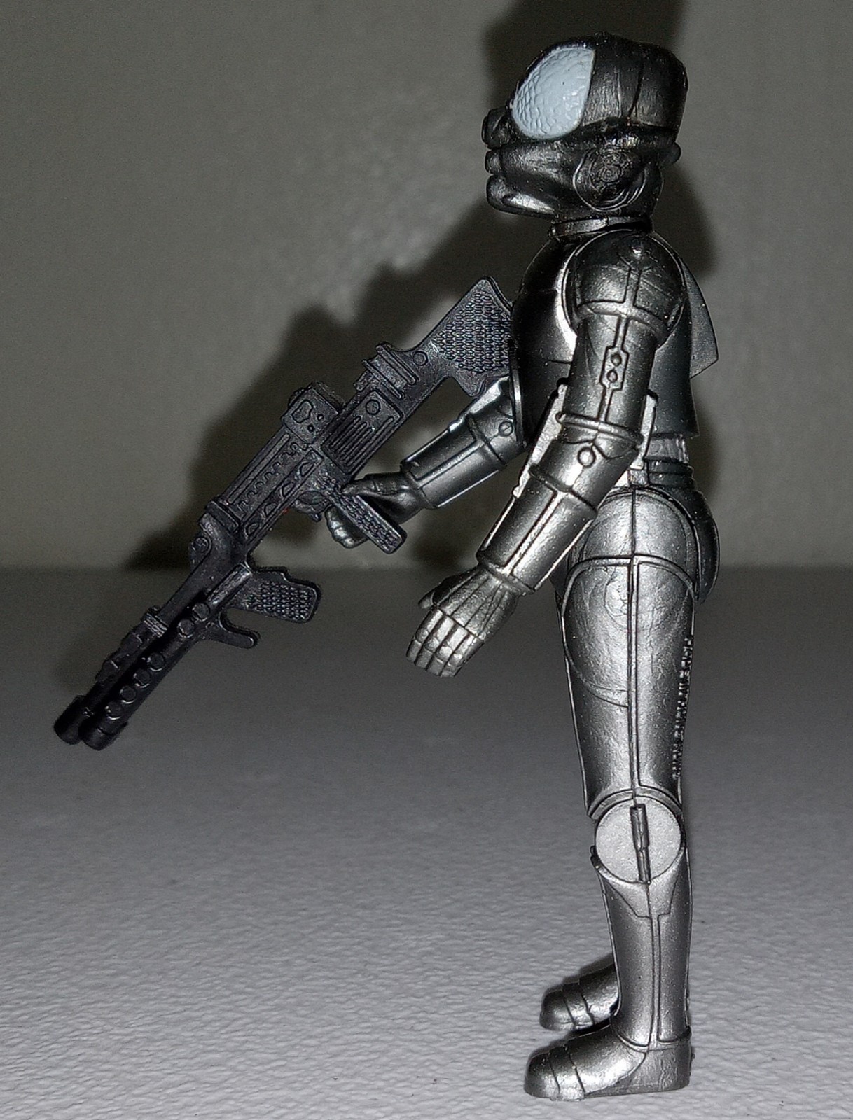 Zuckuss sold