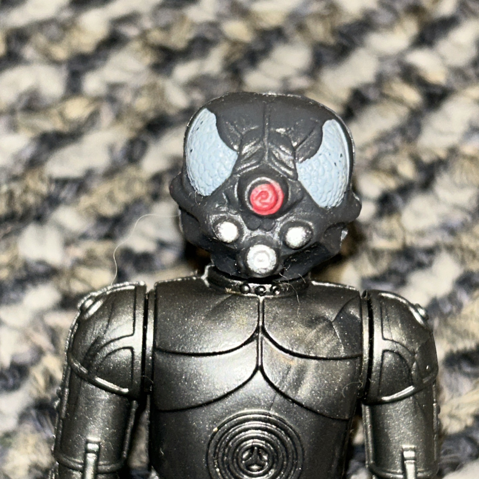 Zuckuss sold