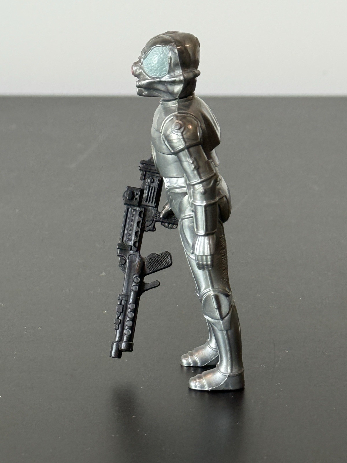 Zuckuss sold