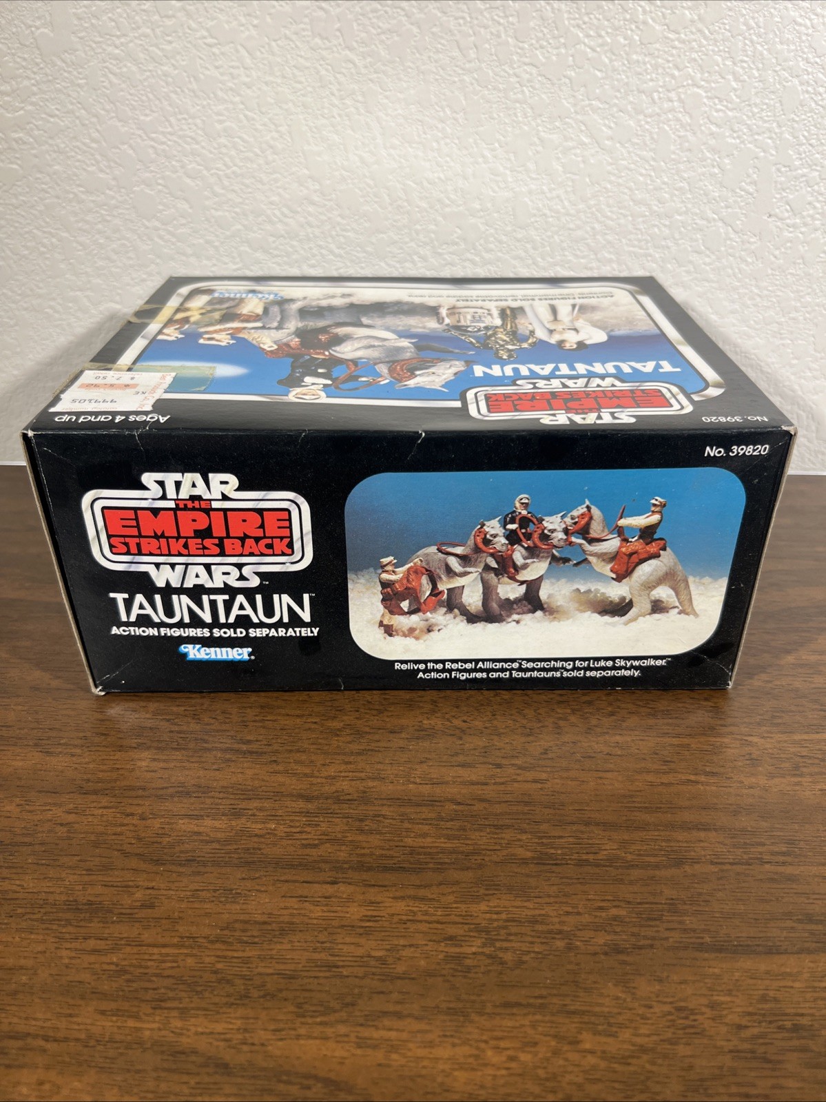 Tauntaun (closed belly) sold