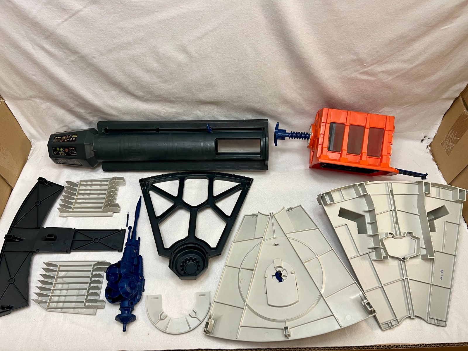Death Star Space Station (Kenner) sold