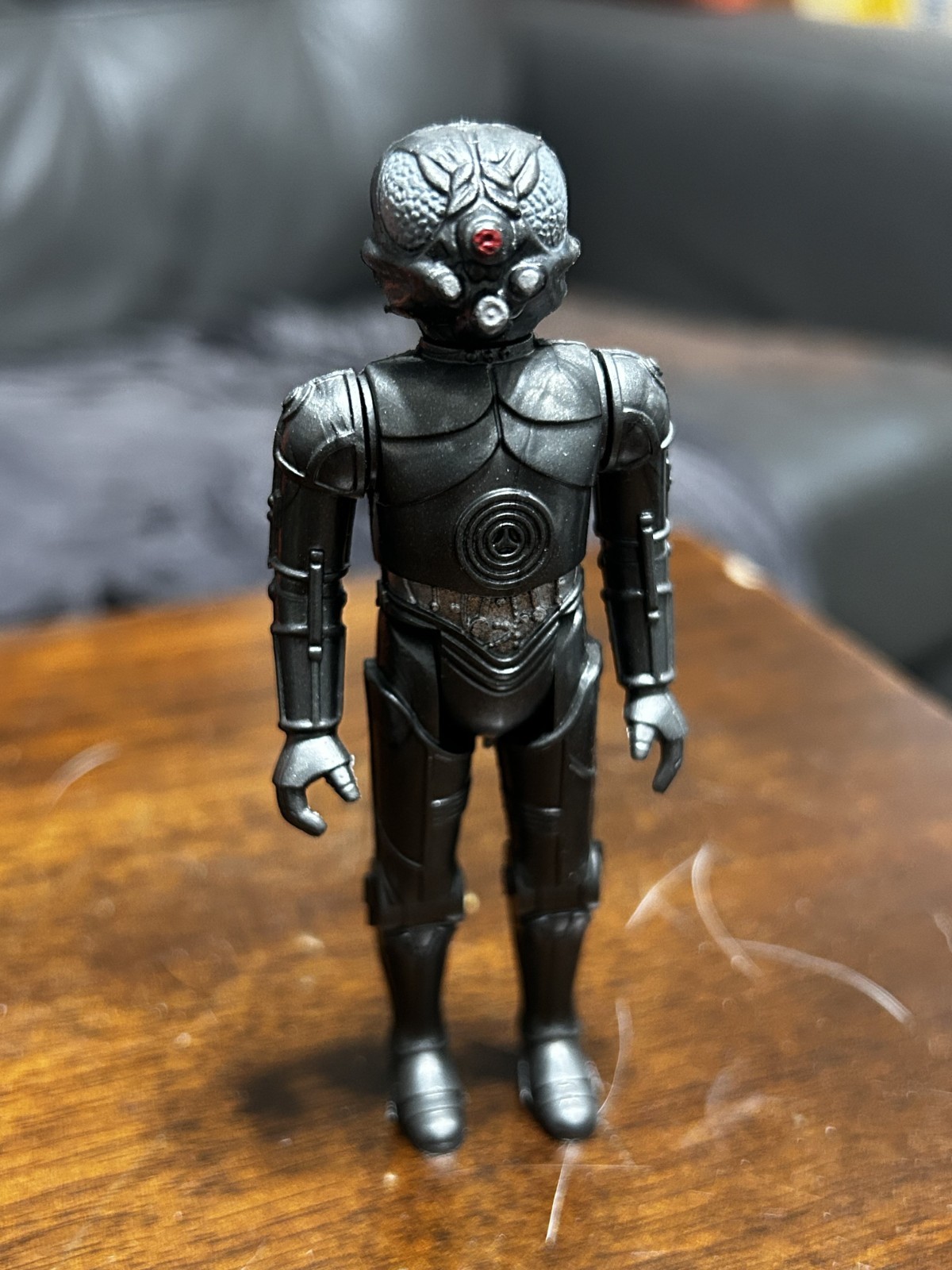Zuckuss sold