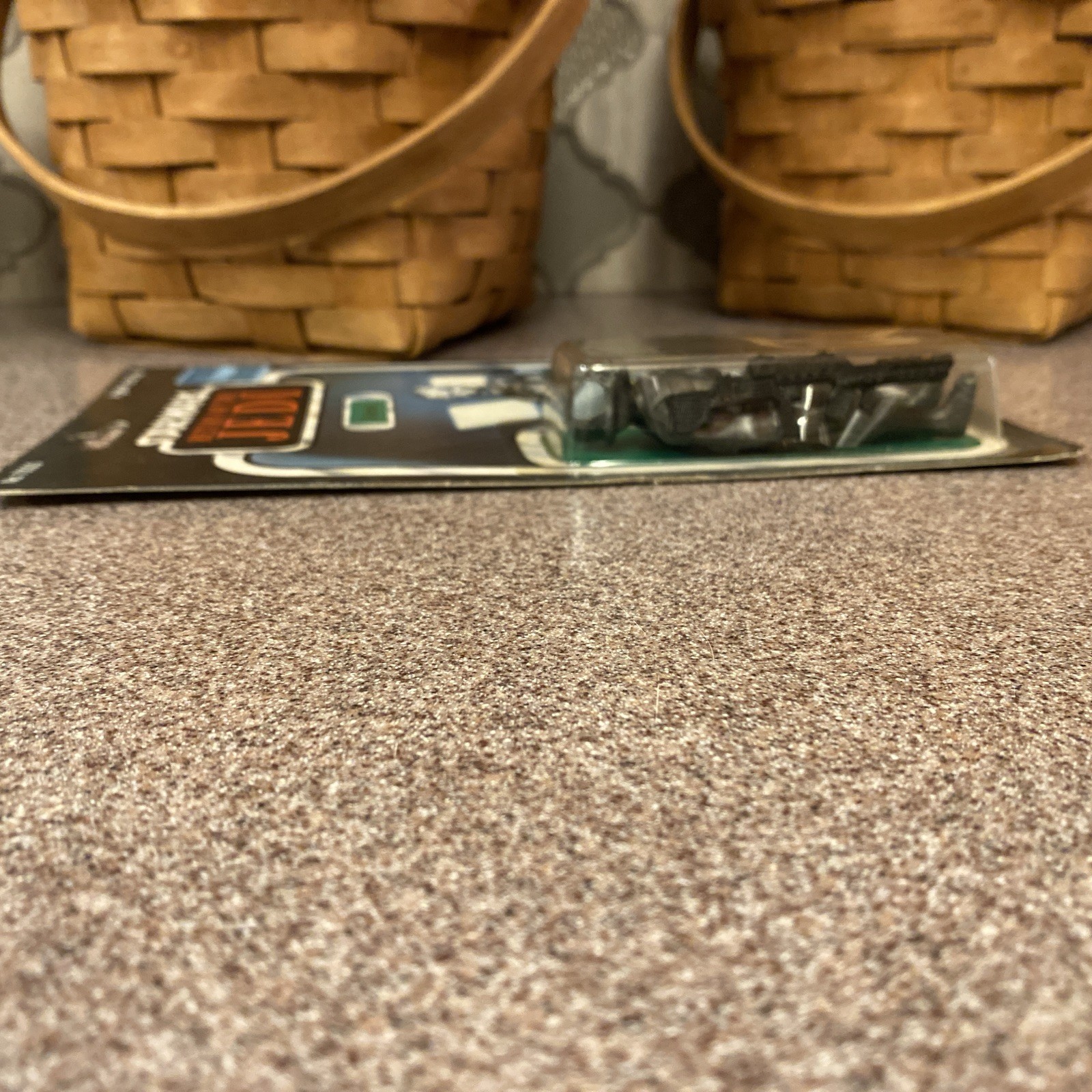 Zuckuss sold