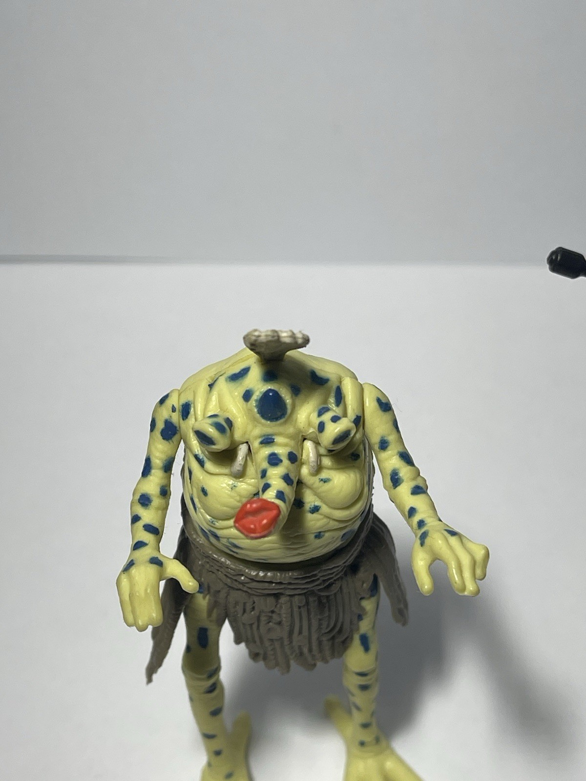 Sy Snootles sold