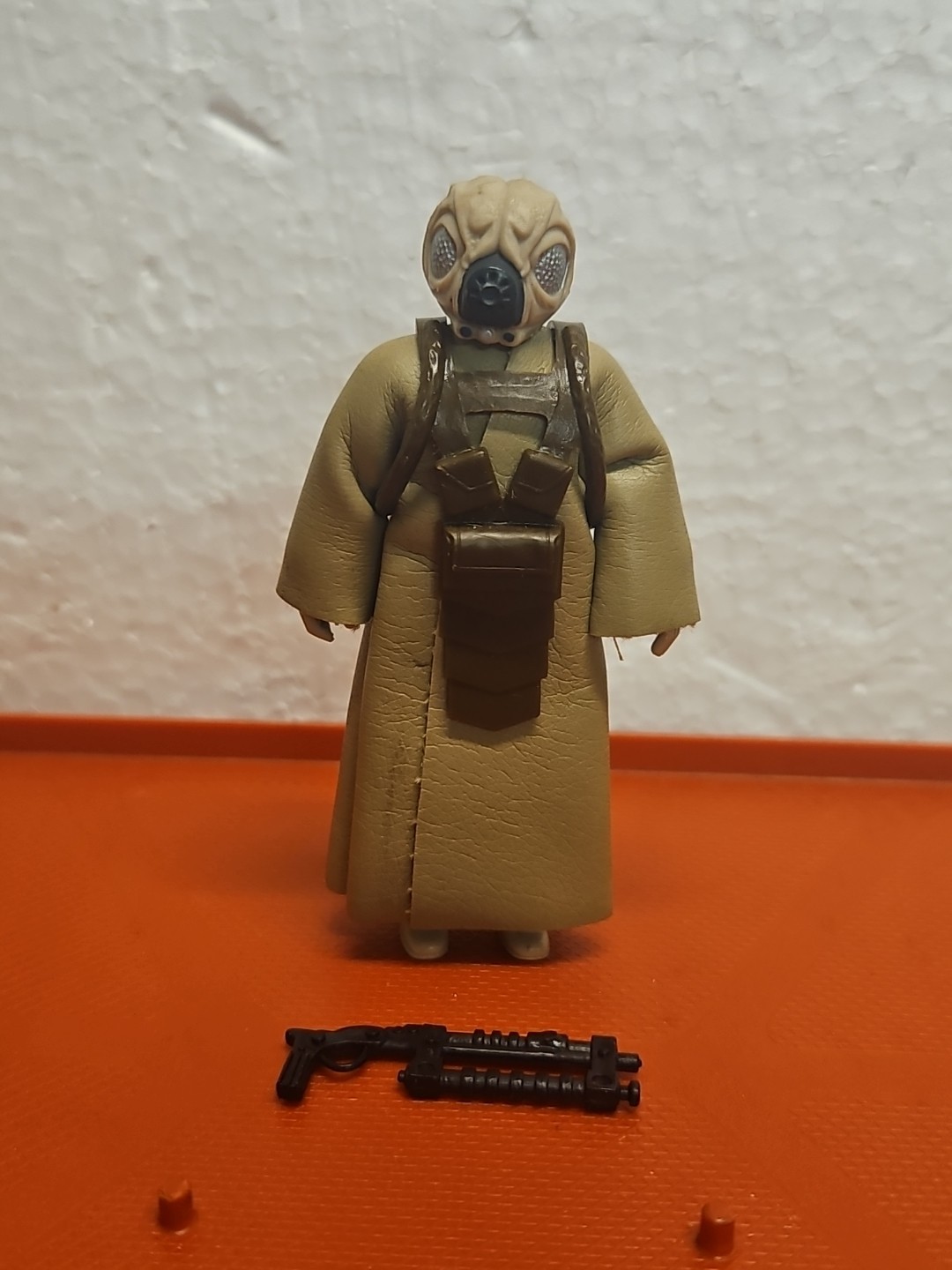 4-LOM sold