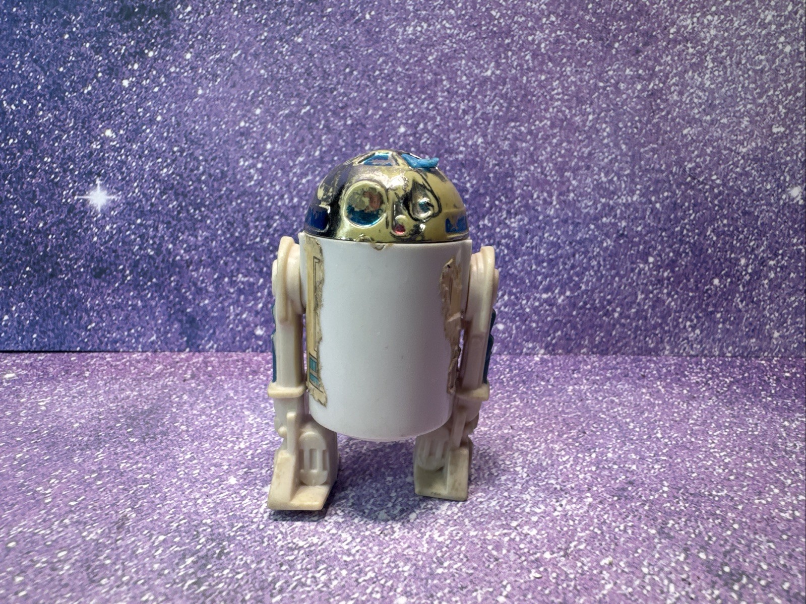 R2-D2 (Artoo-Detoo) (with Sensorscope) sold