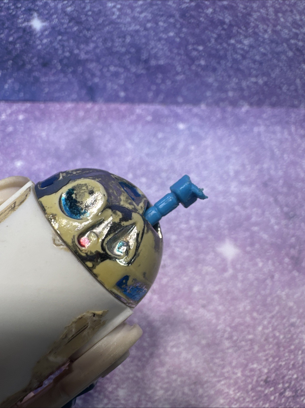 R2-D2 (Artoo-Detoo) (with Sensorscope) sold
