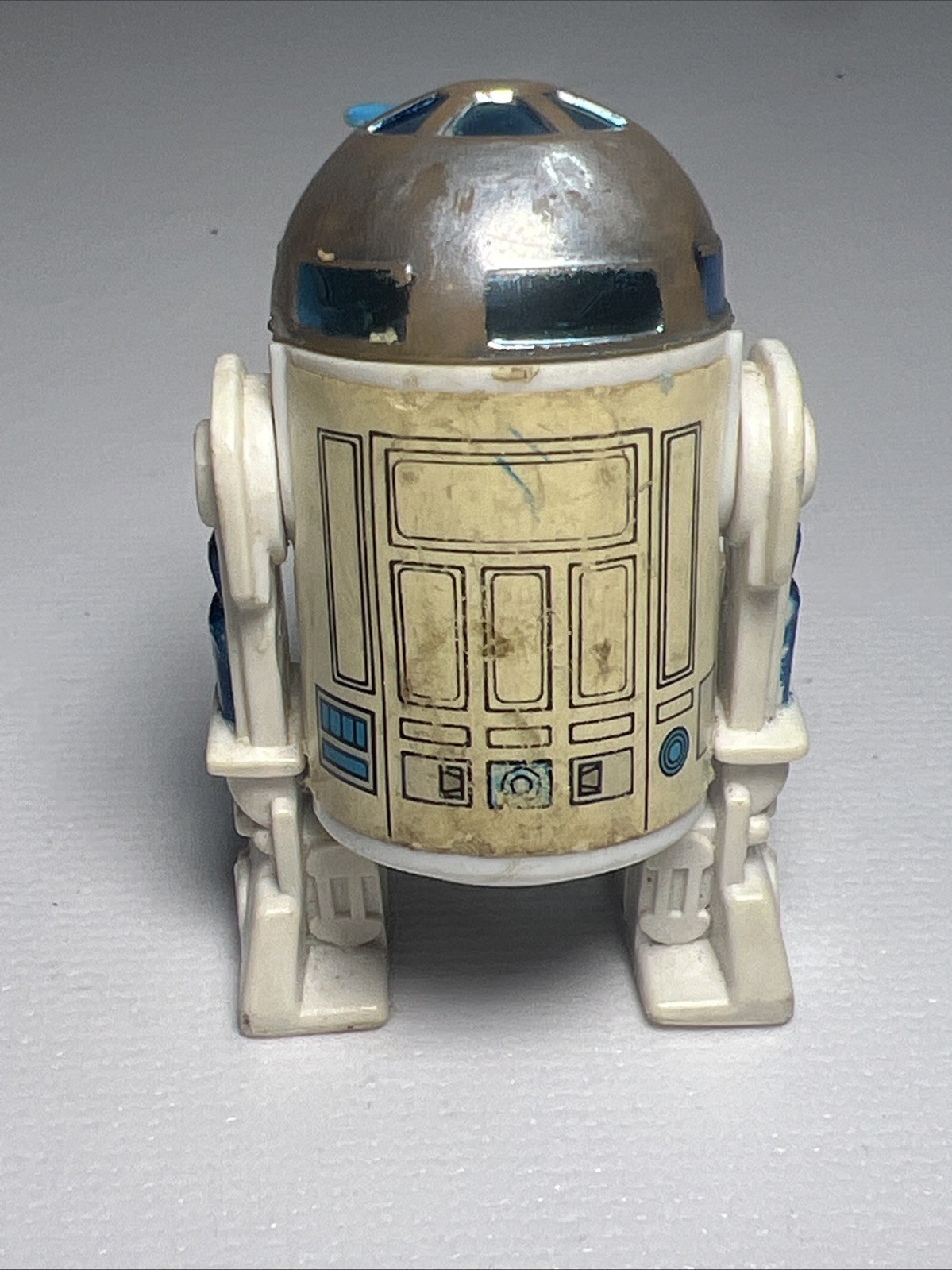 R2-D2 (Artoo-Detoo) (with Sensorscope) sold
