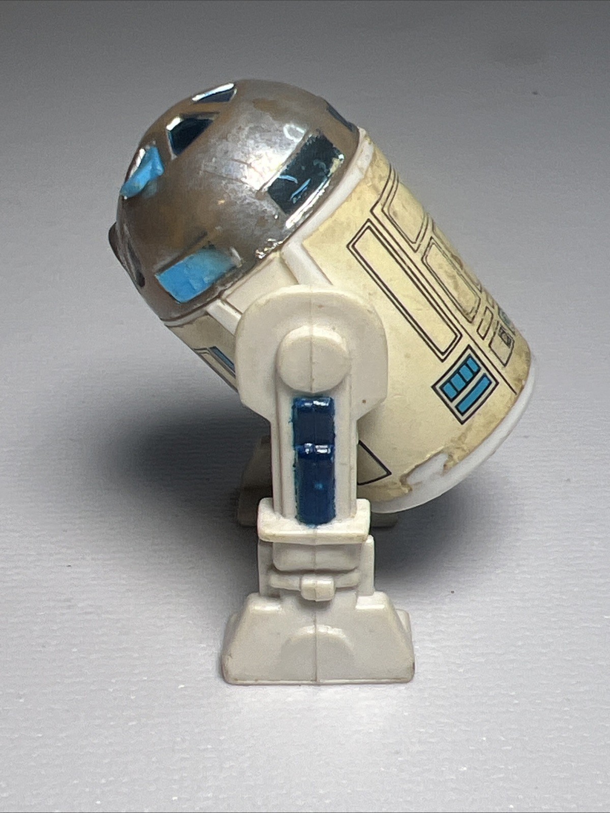 R2-D2 (Artoo-Detoo) (with Sensorscope) sold